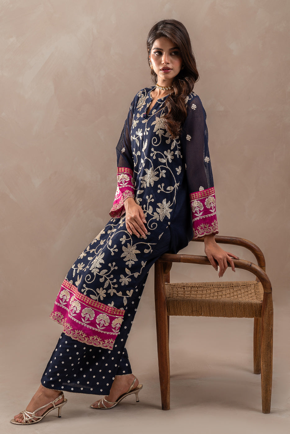 2 PIECE EMBROIDERED KHADDI NET SUIT (LUXURY-PRET)