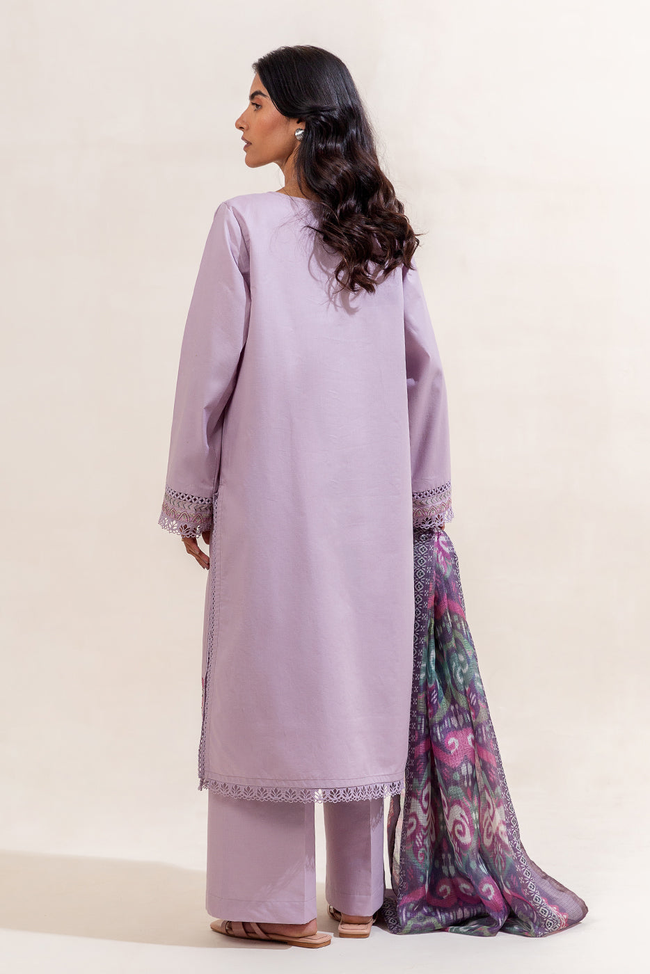 3 PIECE PRINTED LAWN SUIT-LAVENDER GLARE (UNSTITCHED)