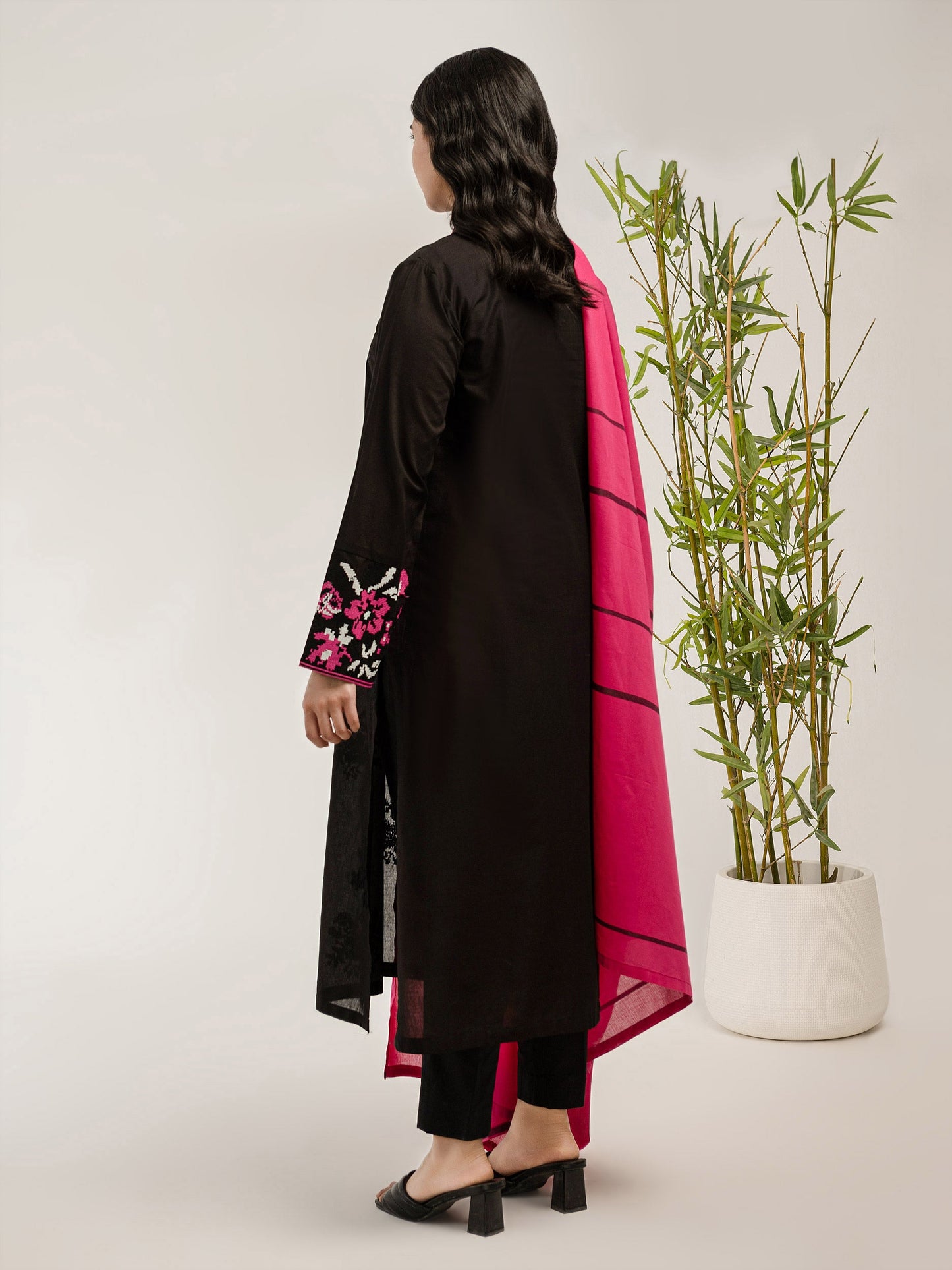 2 Piece Lawn Suit-Embroidered (Pret)