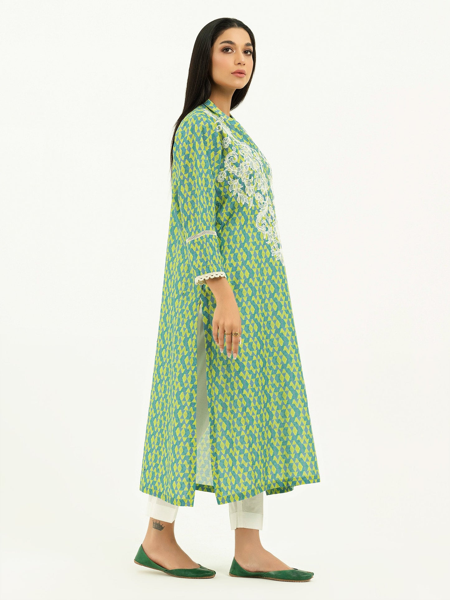 Texture Lawn Shirt-Embroidered (Pret)