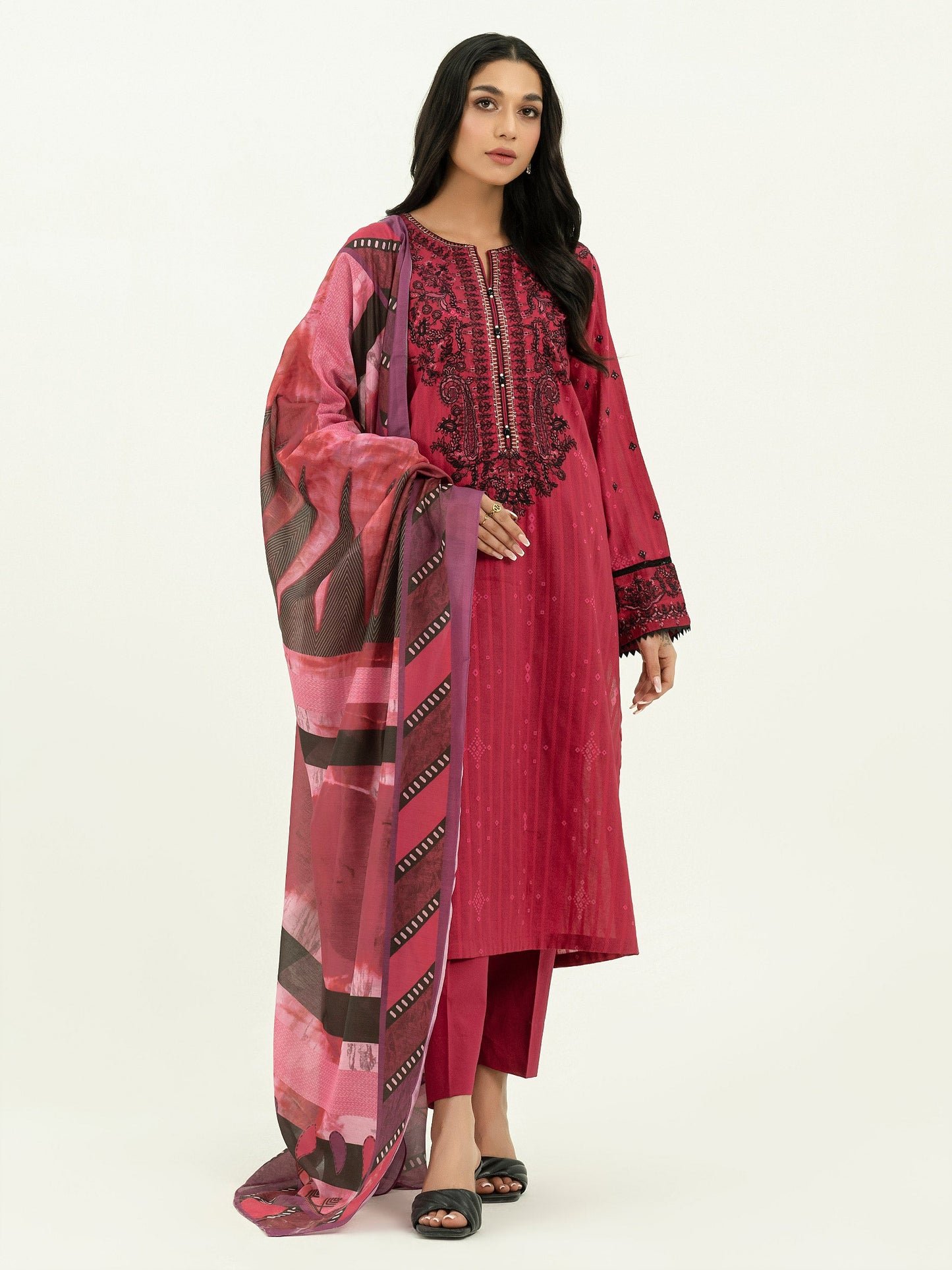 3 Piece Texture Lawn Suit-Embroidered (Pret)