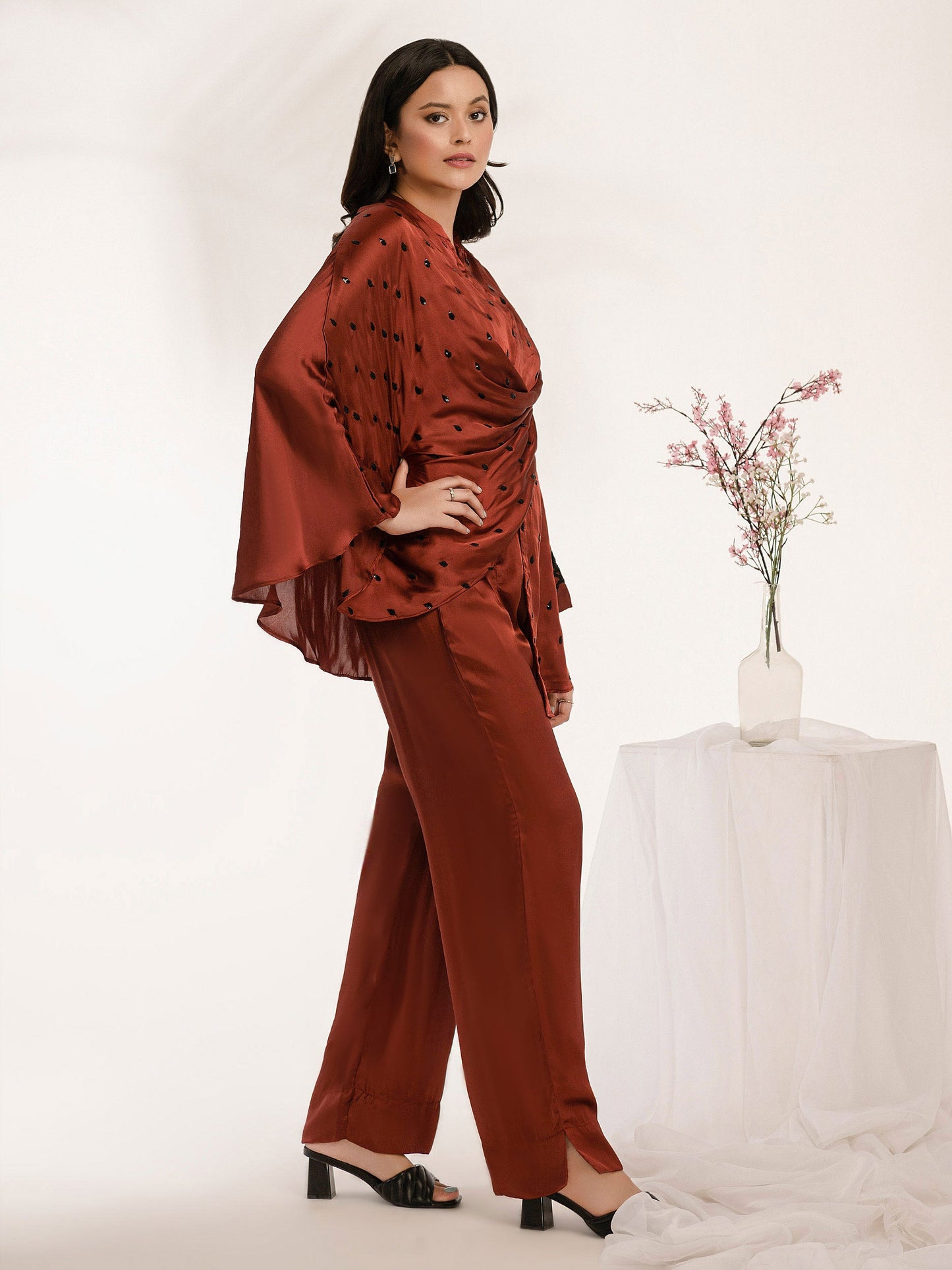 2 Piece Silk Suit-Embroidered (Pret)