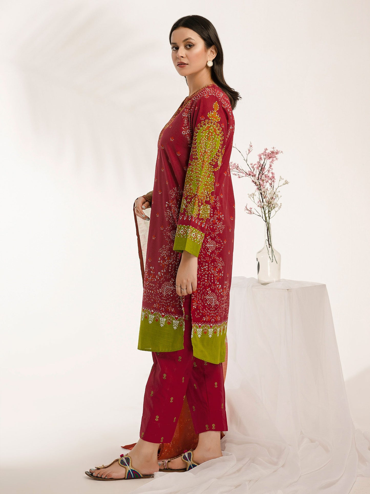 3 Piece Lawn Suit-Embroidered (Pret)