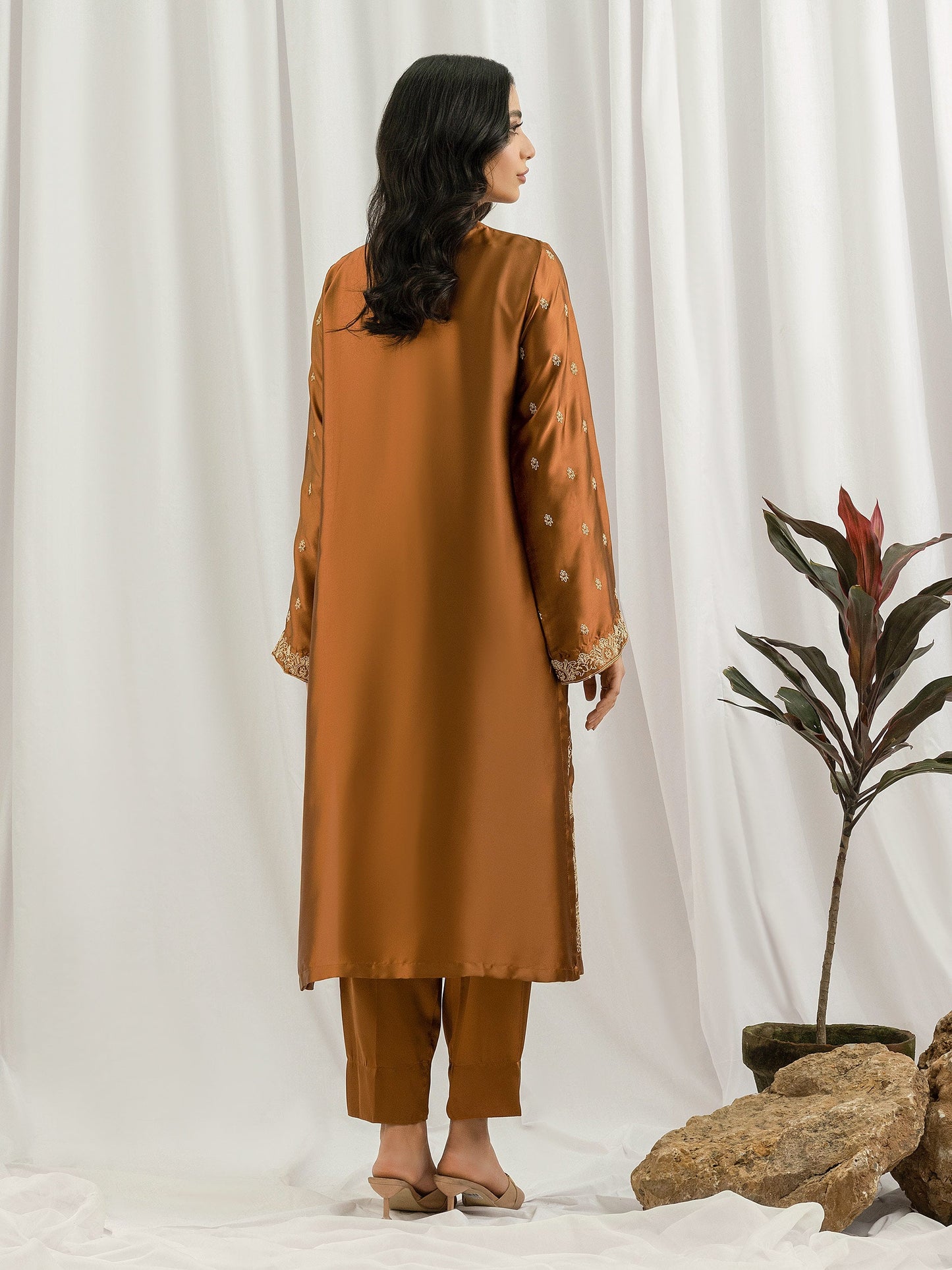 2 Piece Silk Suit- Embroidered (Pret)