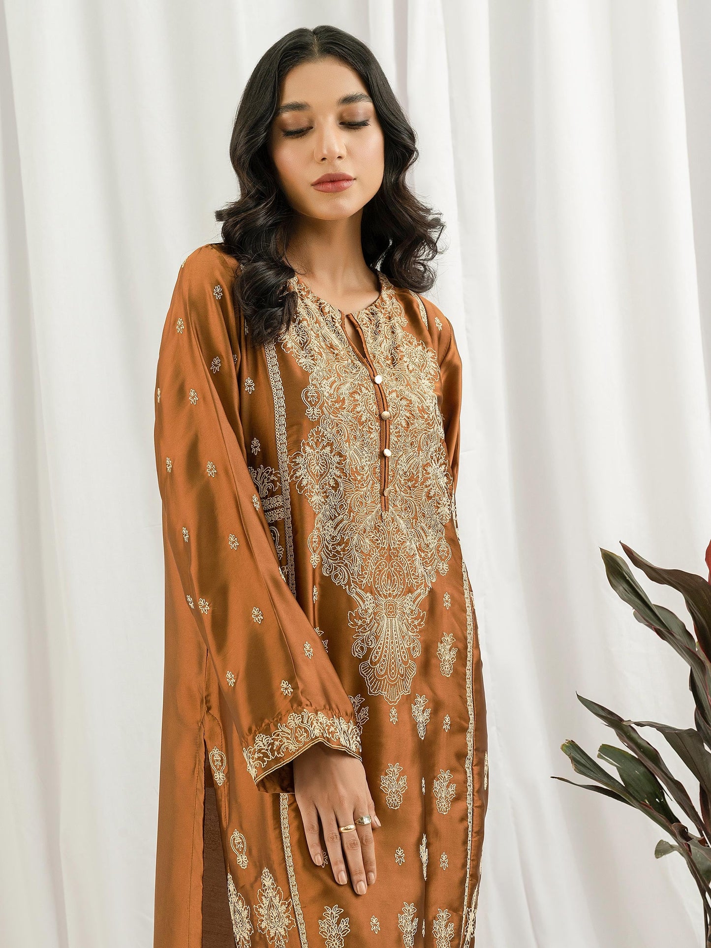 2 Piece Silk Suit- Embroidered (Pret)