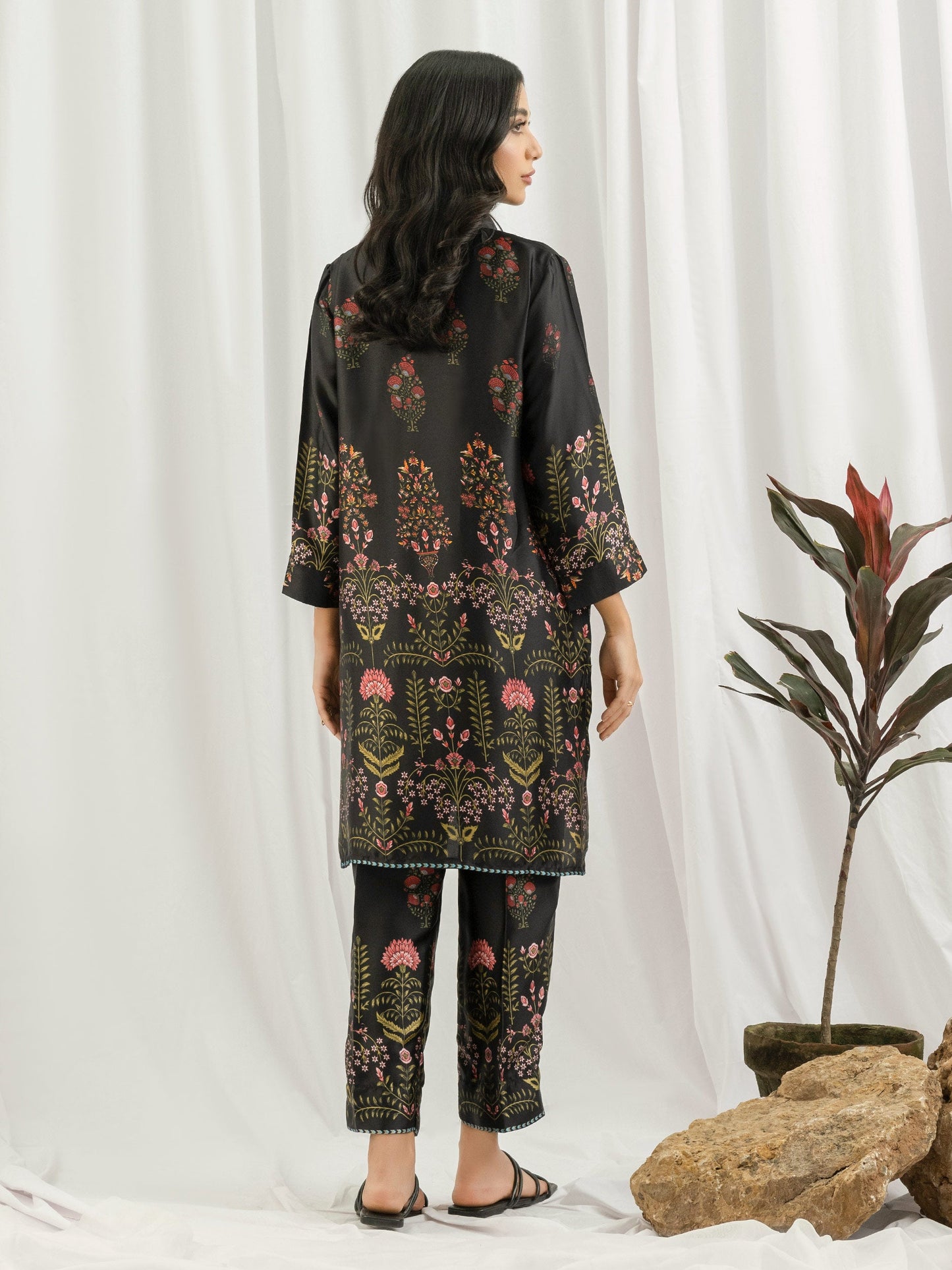 2 Piece Silk Suit- Printed (Pret)