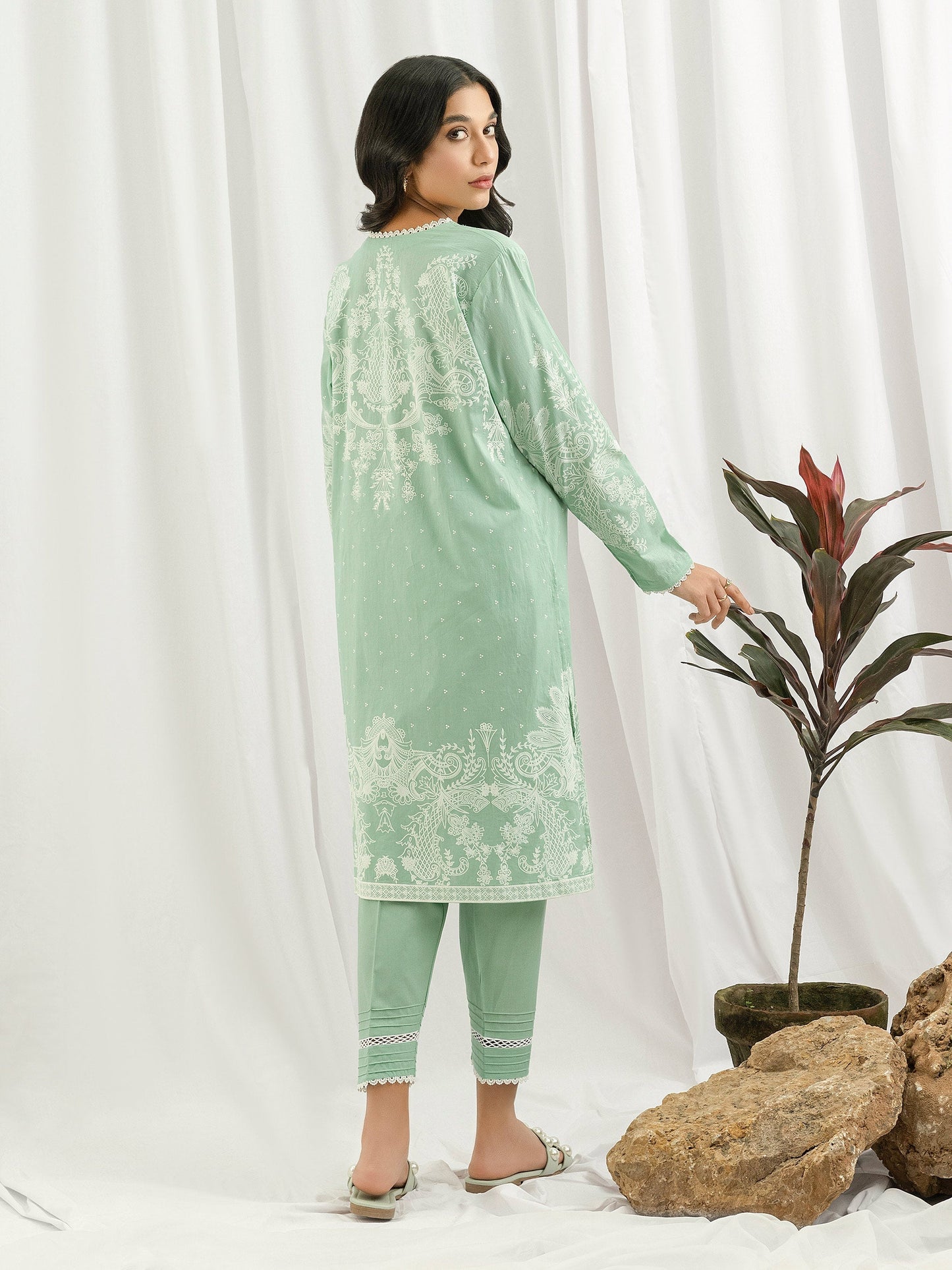 2 Piece Lawn Suit- Paste Print (Pret)