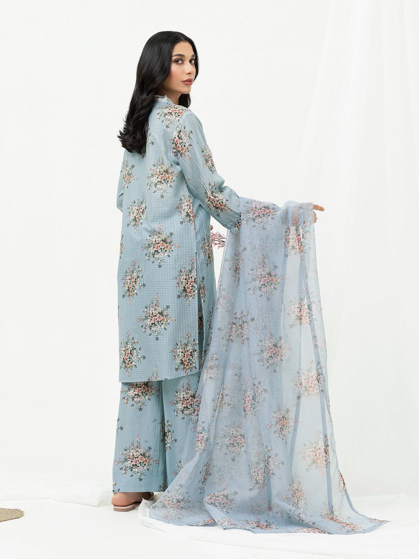 3 Piece Textured Lawn Suit-Embroidered (Pret)