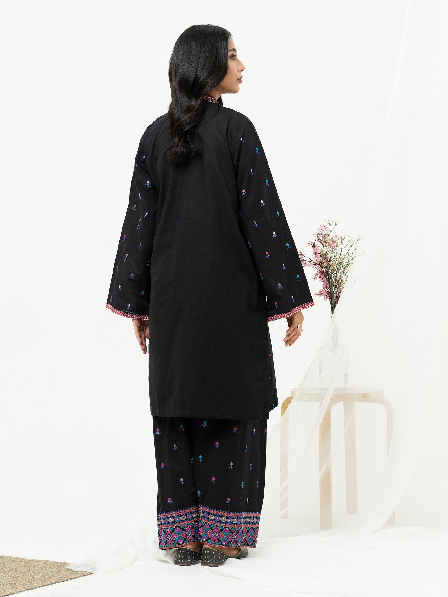 2 Piece Lawn Suit-Embroidered (Pret)