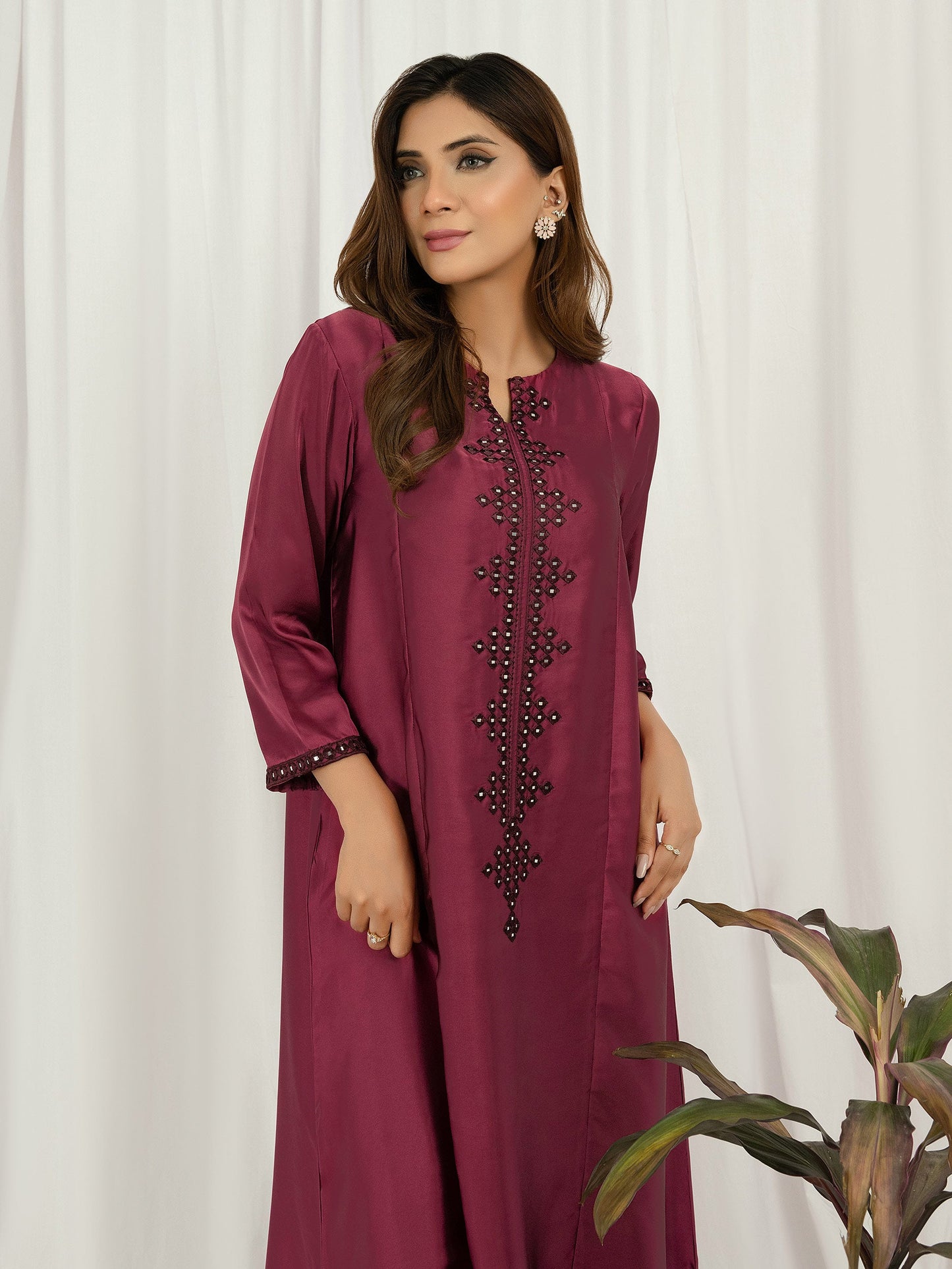 2 Piece Silk Suit- Embroidered (Pret)