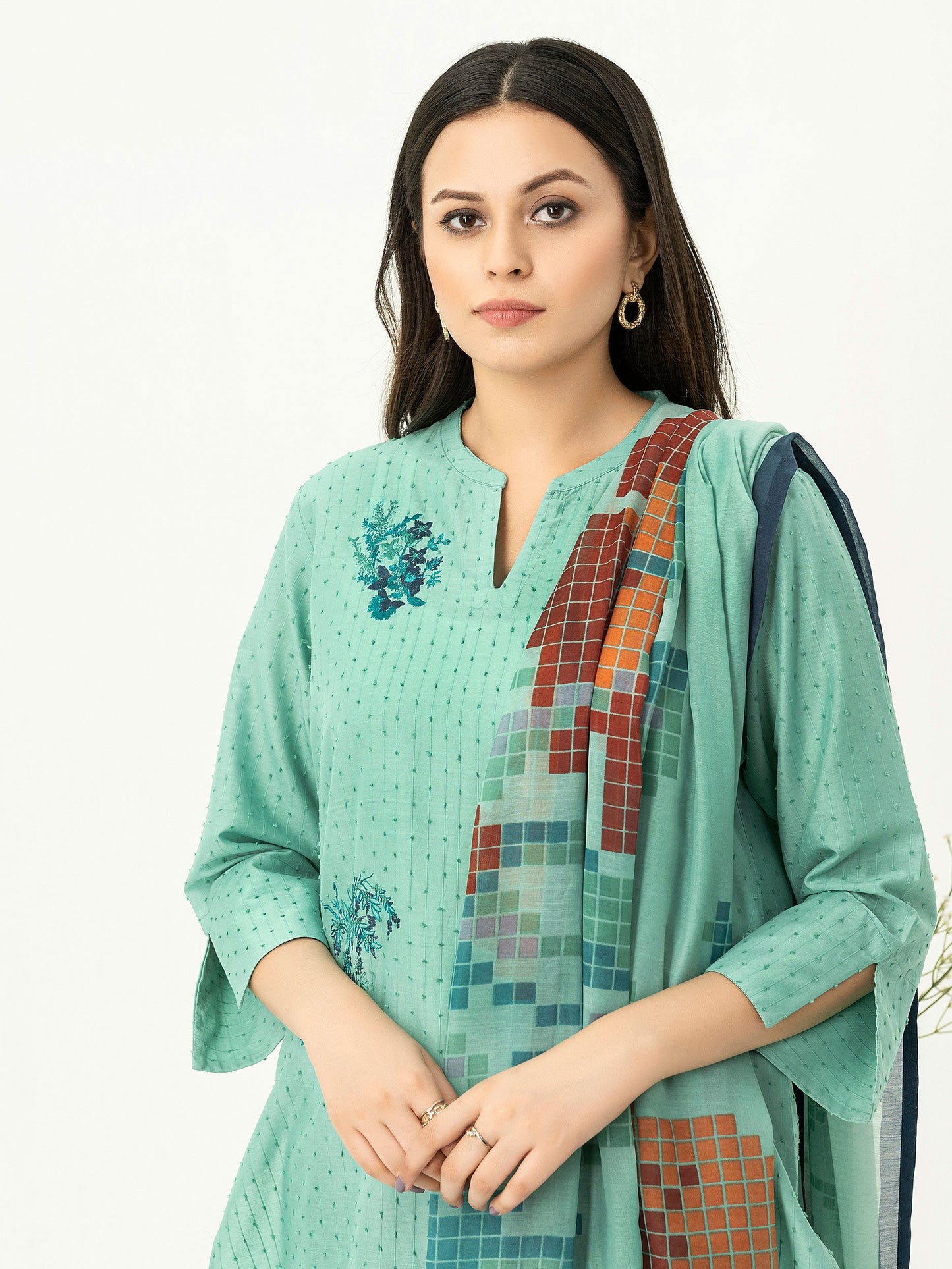 3 Piece Texture Lawn Suit-Embroidered (Pret)