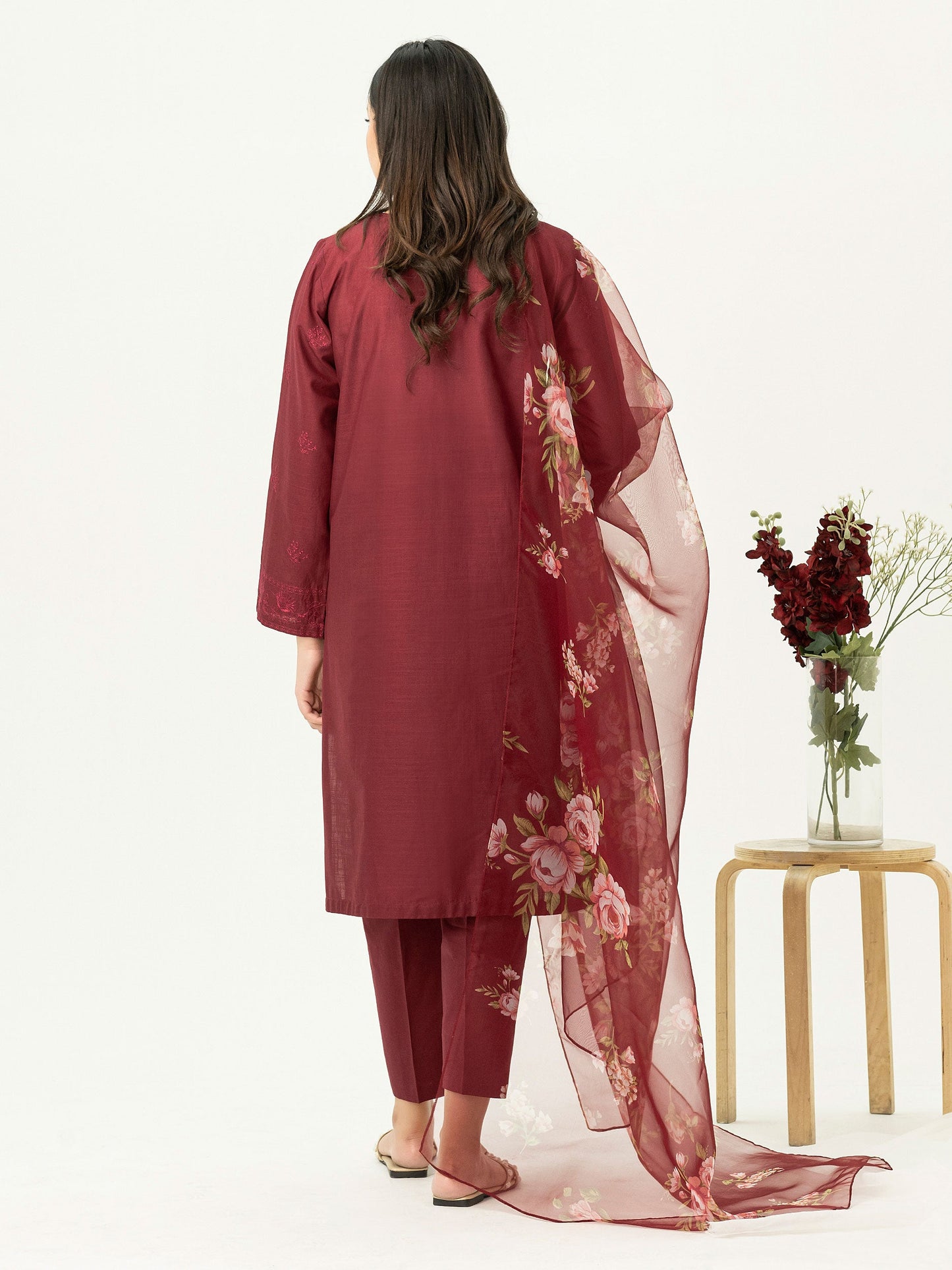 3 Piece Lawn Suit-Embroidered (Pret)