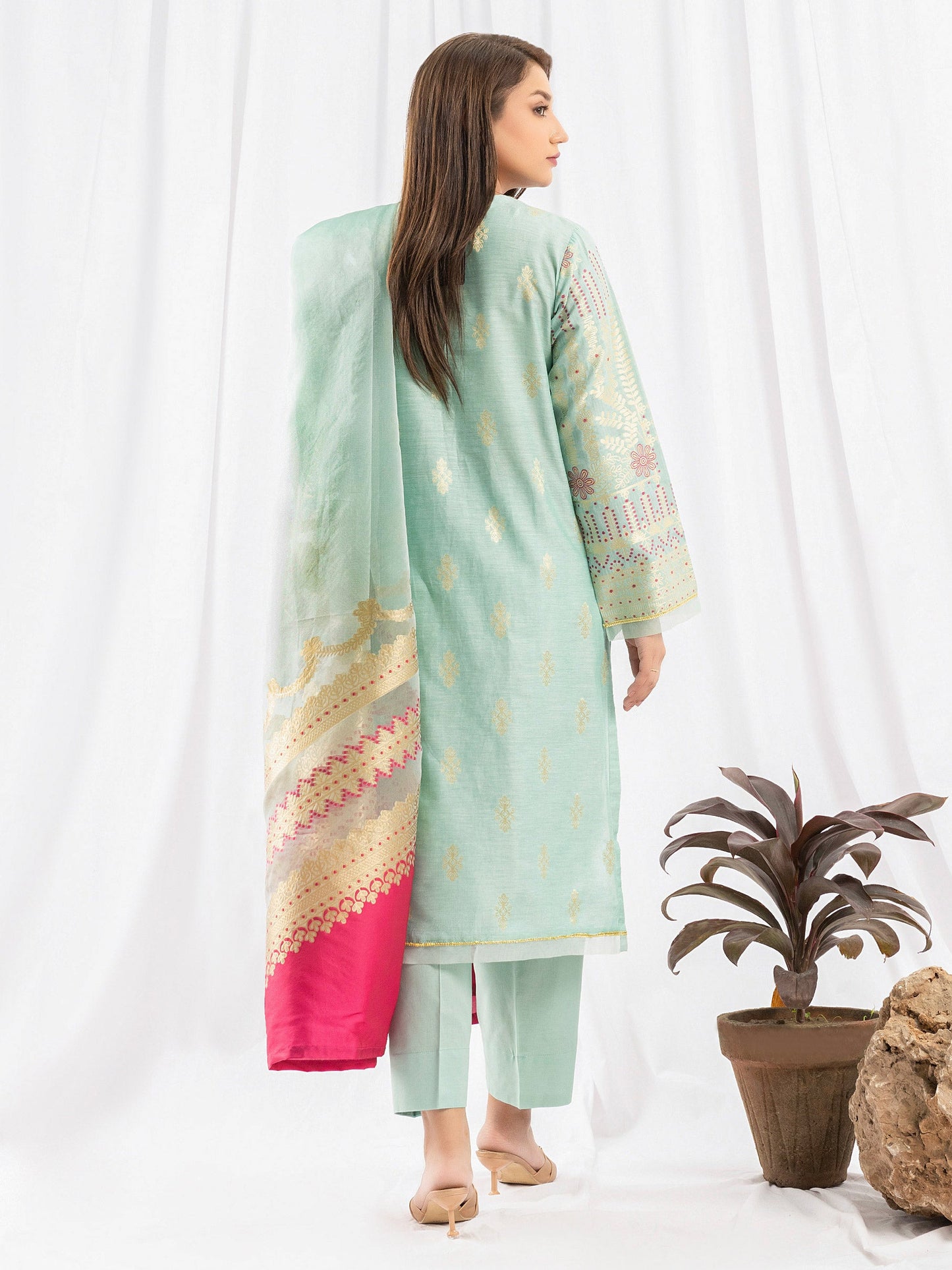 3 Piece Jacquard Suit-Embroidered (Pret)