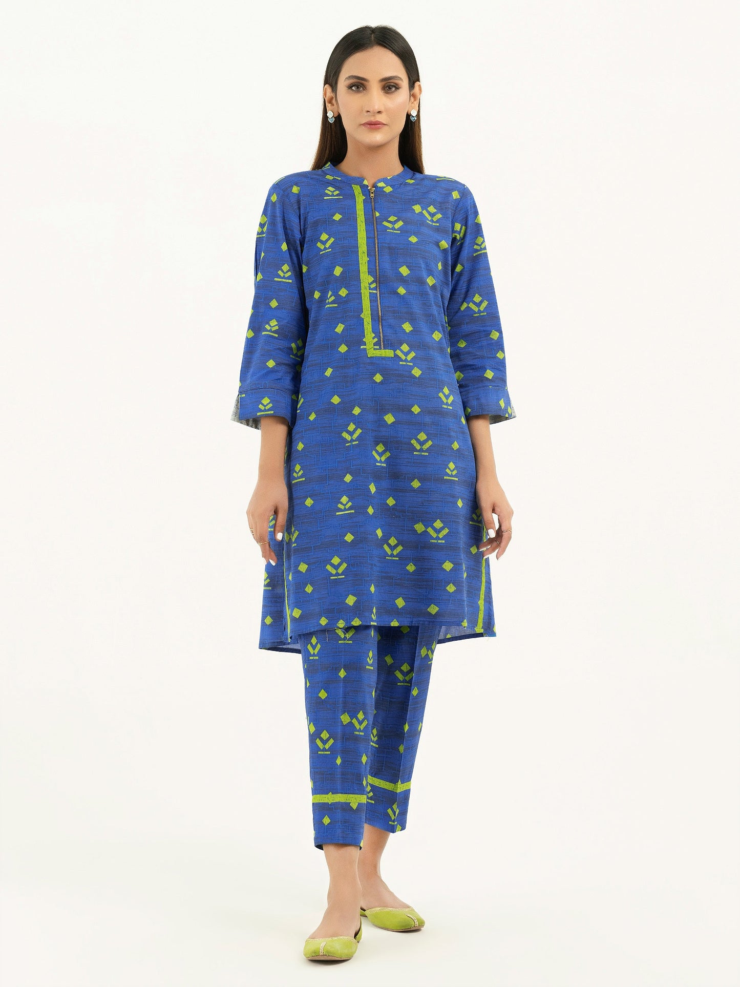 2 Piece Lawn Suit-Printed (Pret)