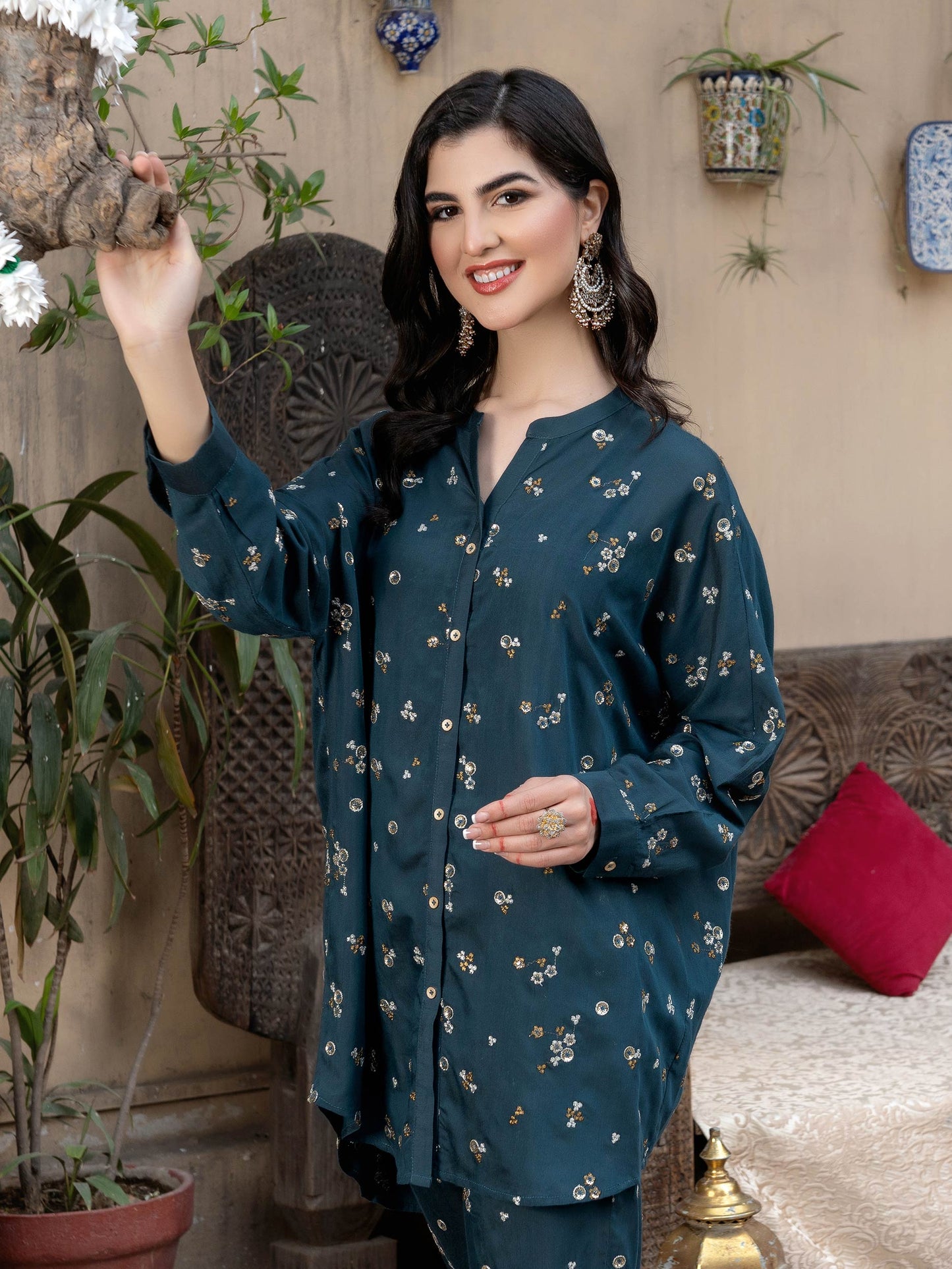 2 Piece Raw Silk Suit-Embroidered (Pret)