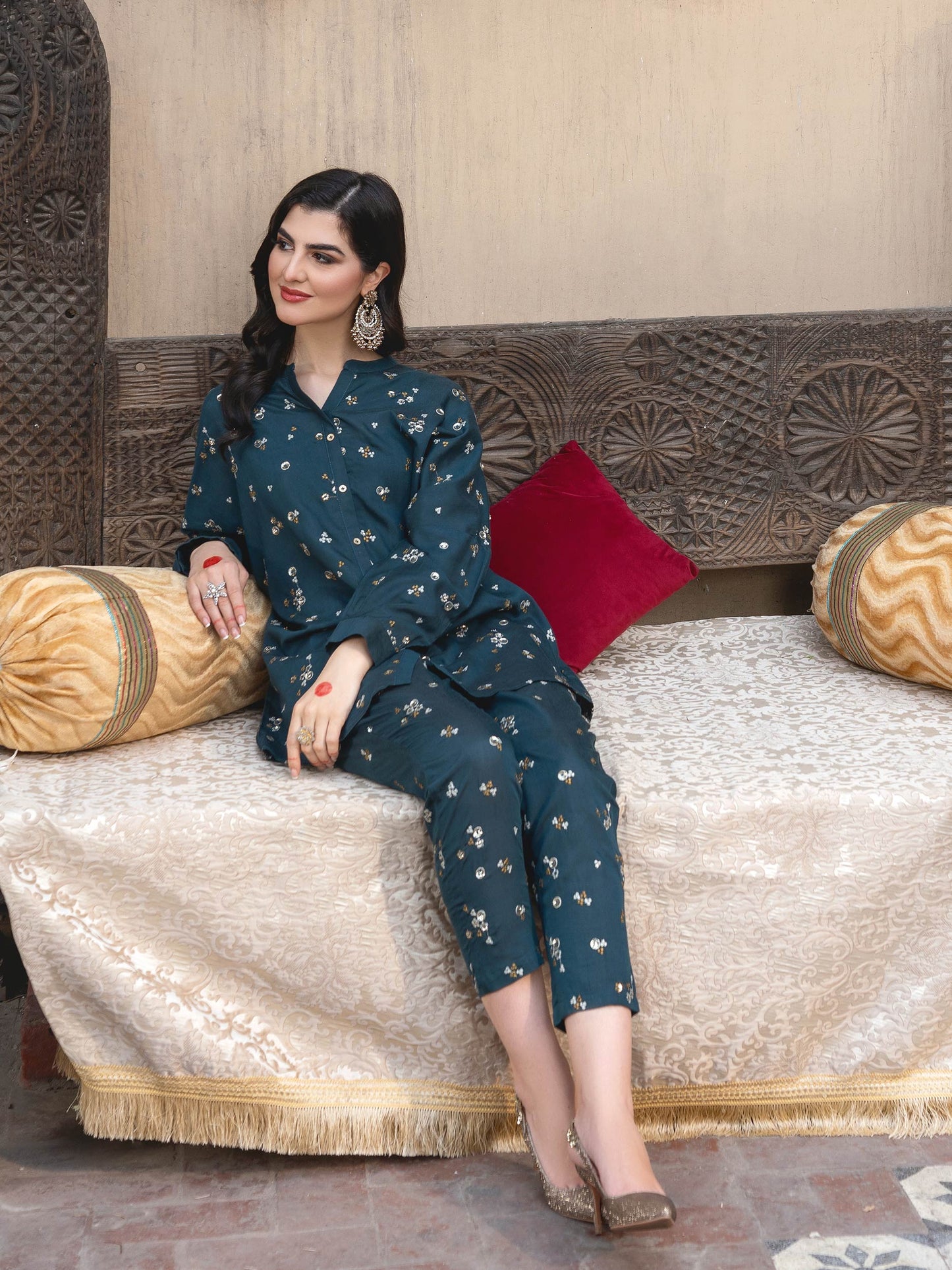 2 Piece Raw Silk Suit-Embroidered (Pret)