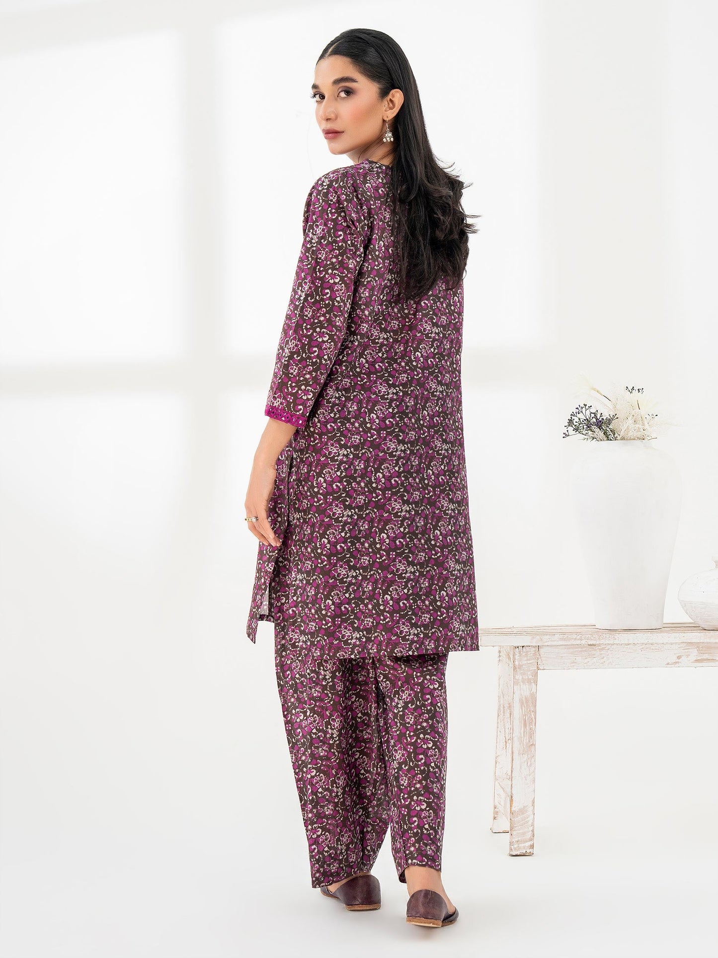 2 Piece Lawn Suit-Embroidered (Pret)