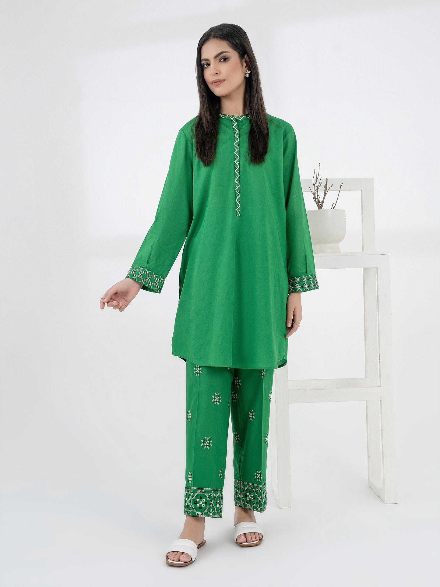 2 Piece Jacquard Suit-Embroidered (Pret)