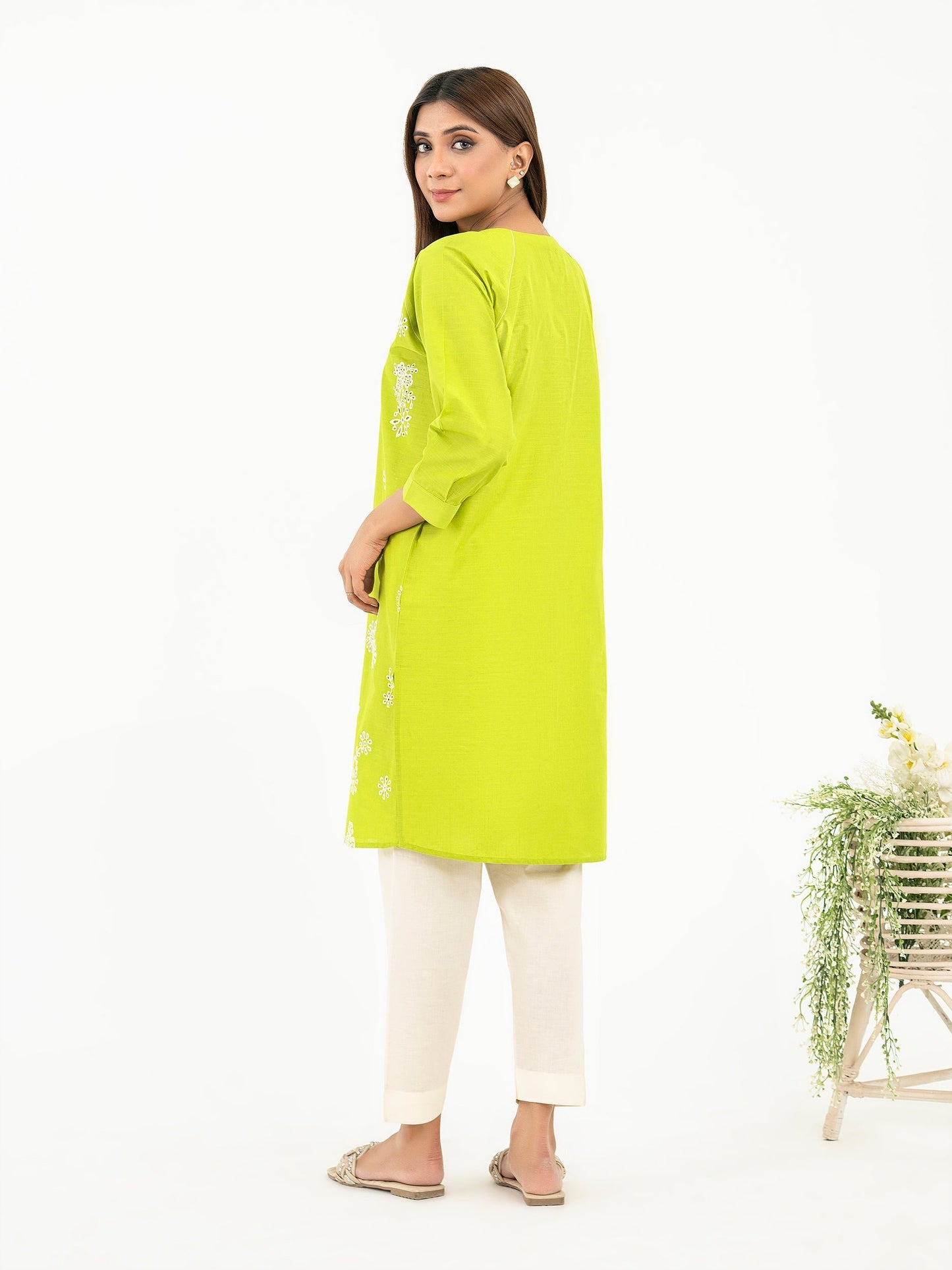 Lawn Shirt-Embroidered (Pret)