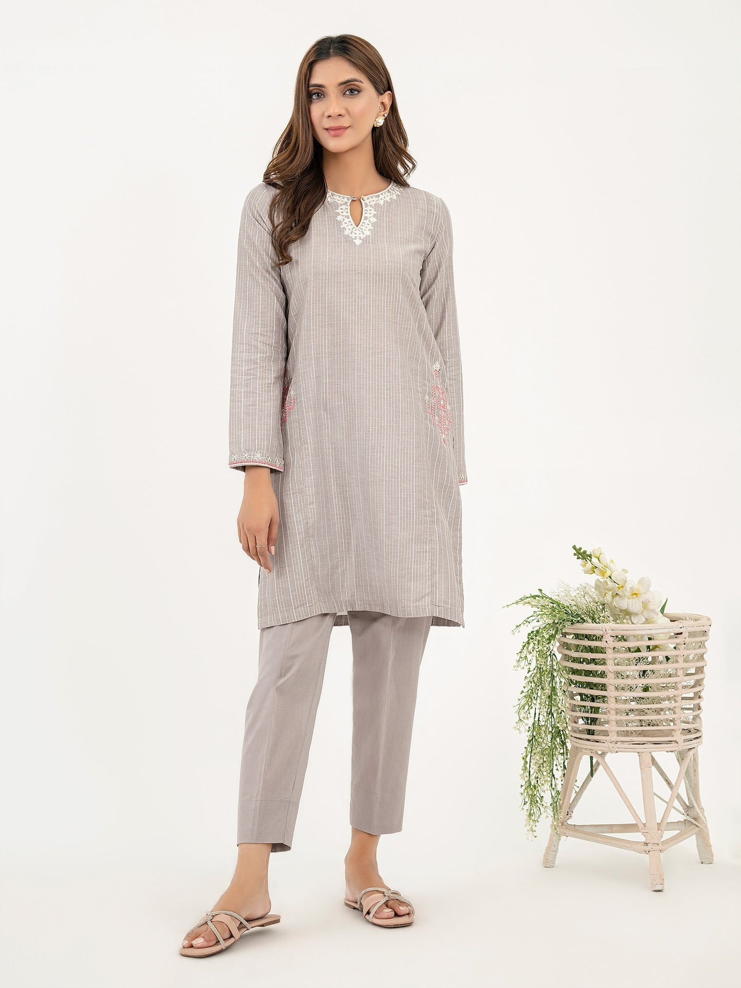 2 Piece Lawn Suit-Embroidered (Pret)