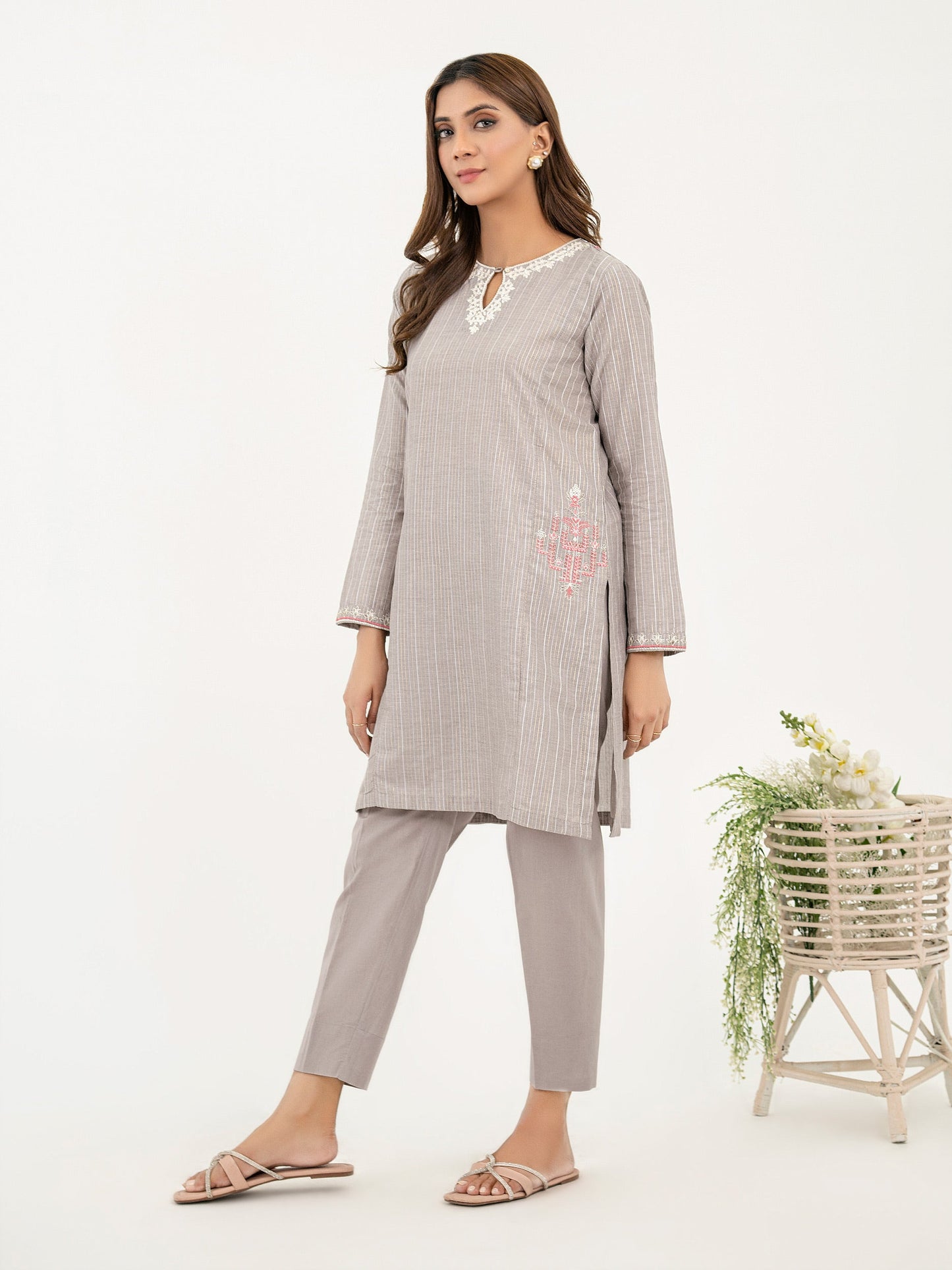 2 Piece Lawn Suit-Embroidered (Pret)