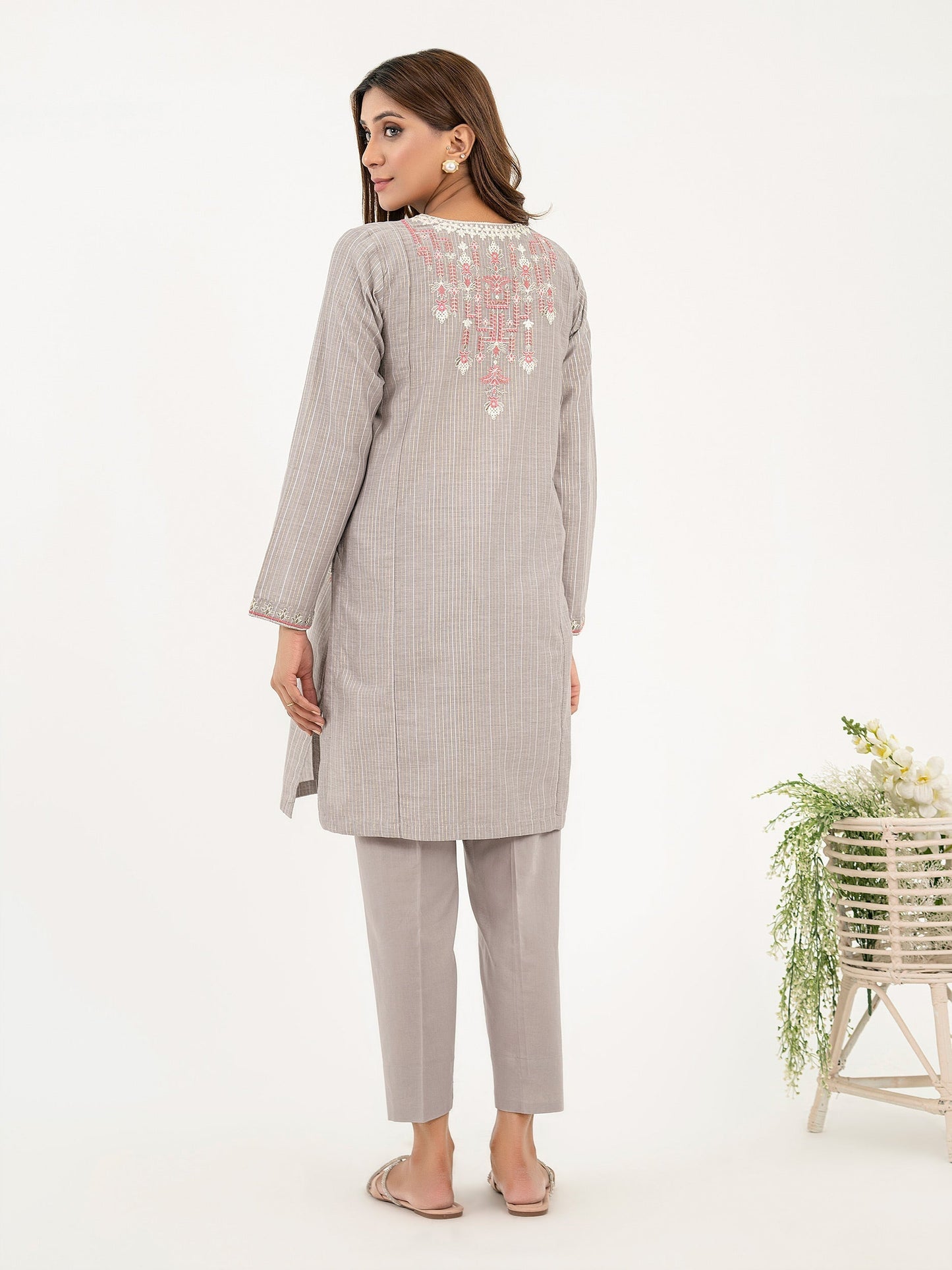 2 Piece Lawn Suit-Embroidered (Pret)