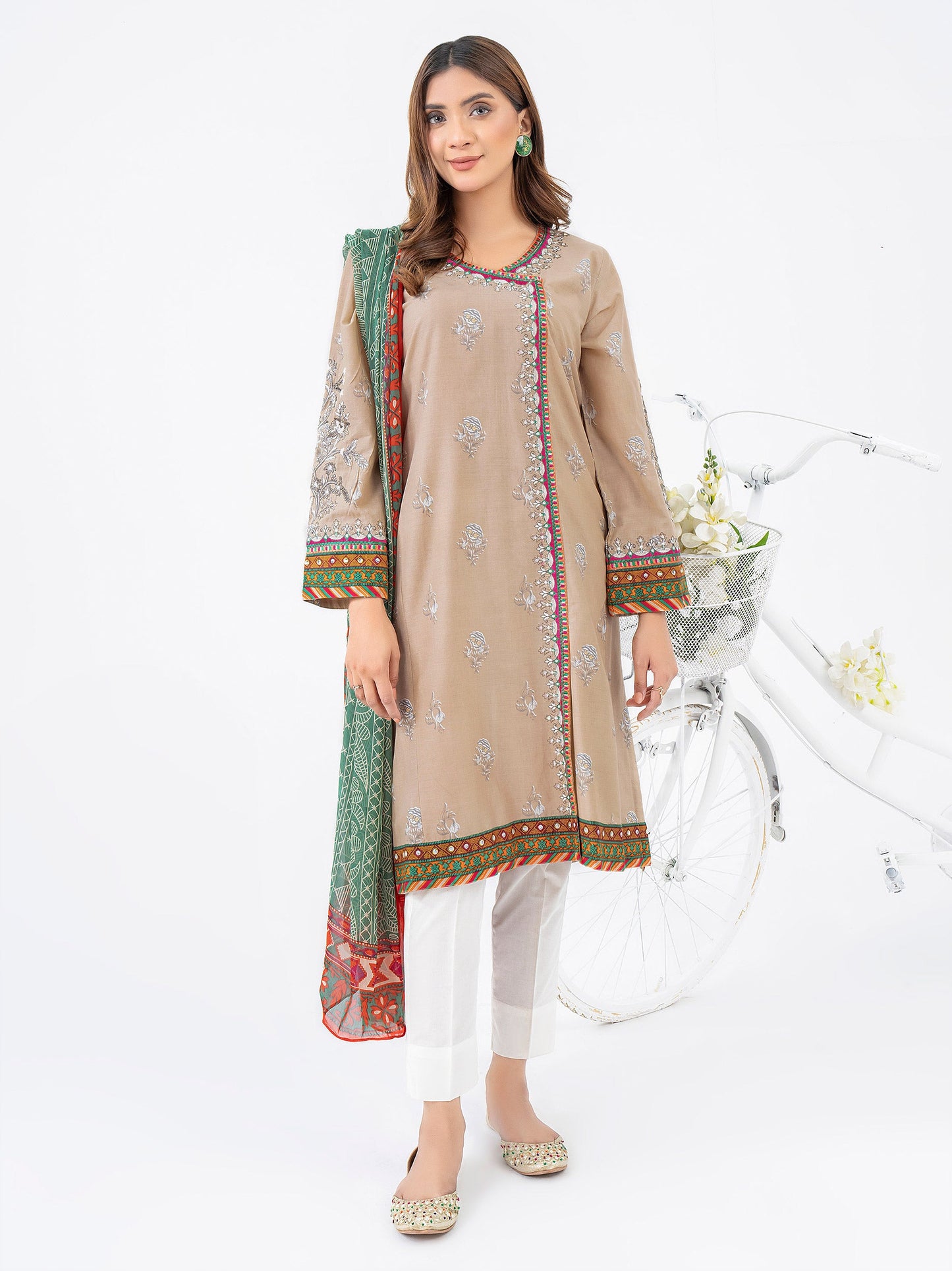 2 Piece Lawn Suit-Embroidered (Pret)