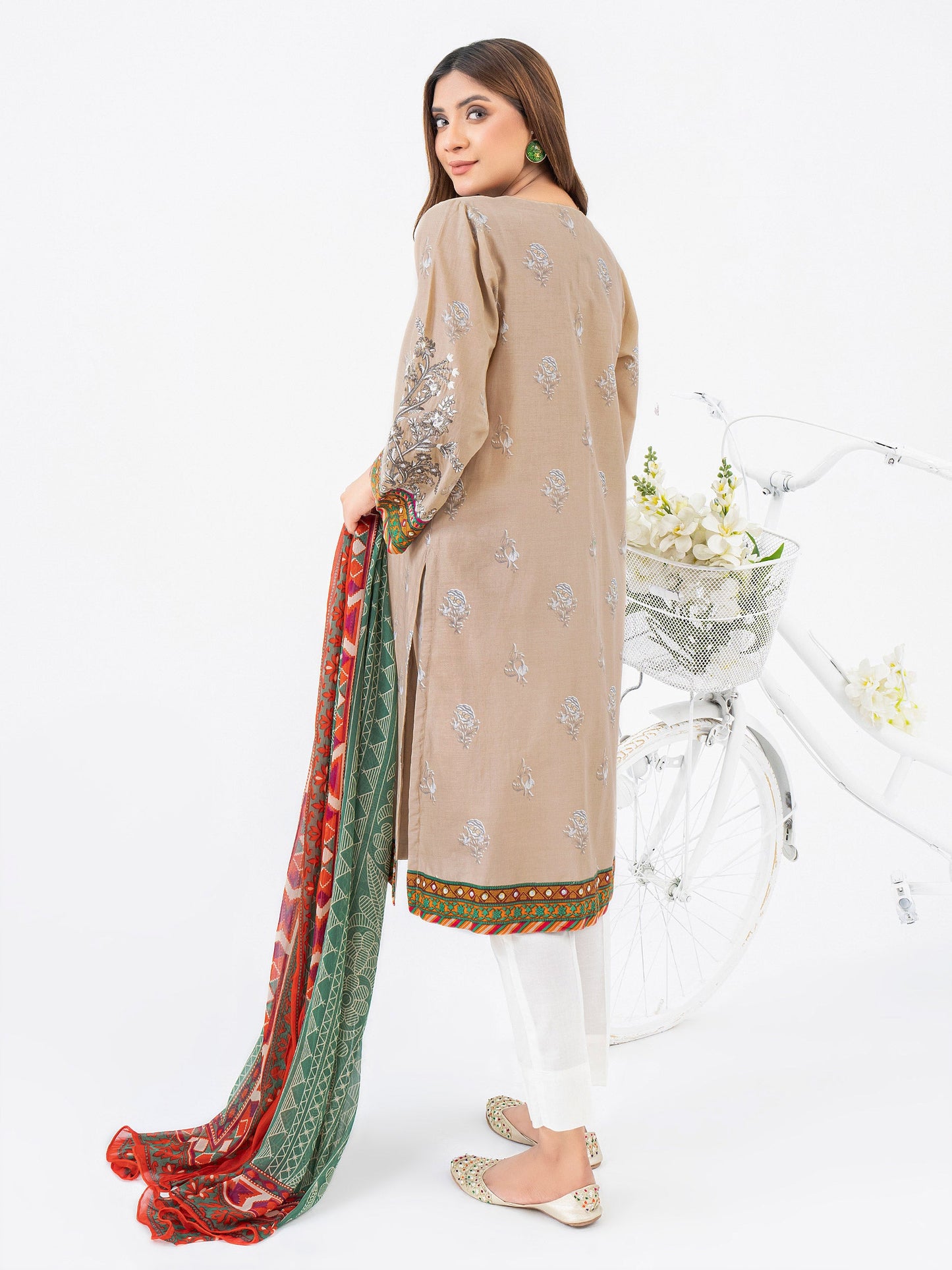 2 Piece Lawn Suit-Embroidered (Pret)