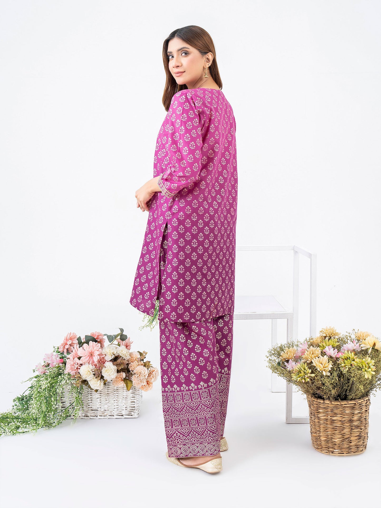 2 Piece Lawn Suit-Embroidered (Pret)