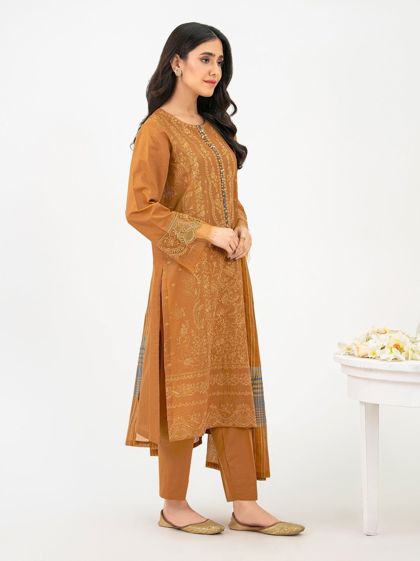 3 Piece Lawn Suit-Embroidered (Pret)