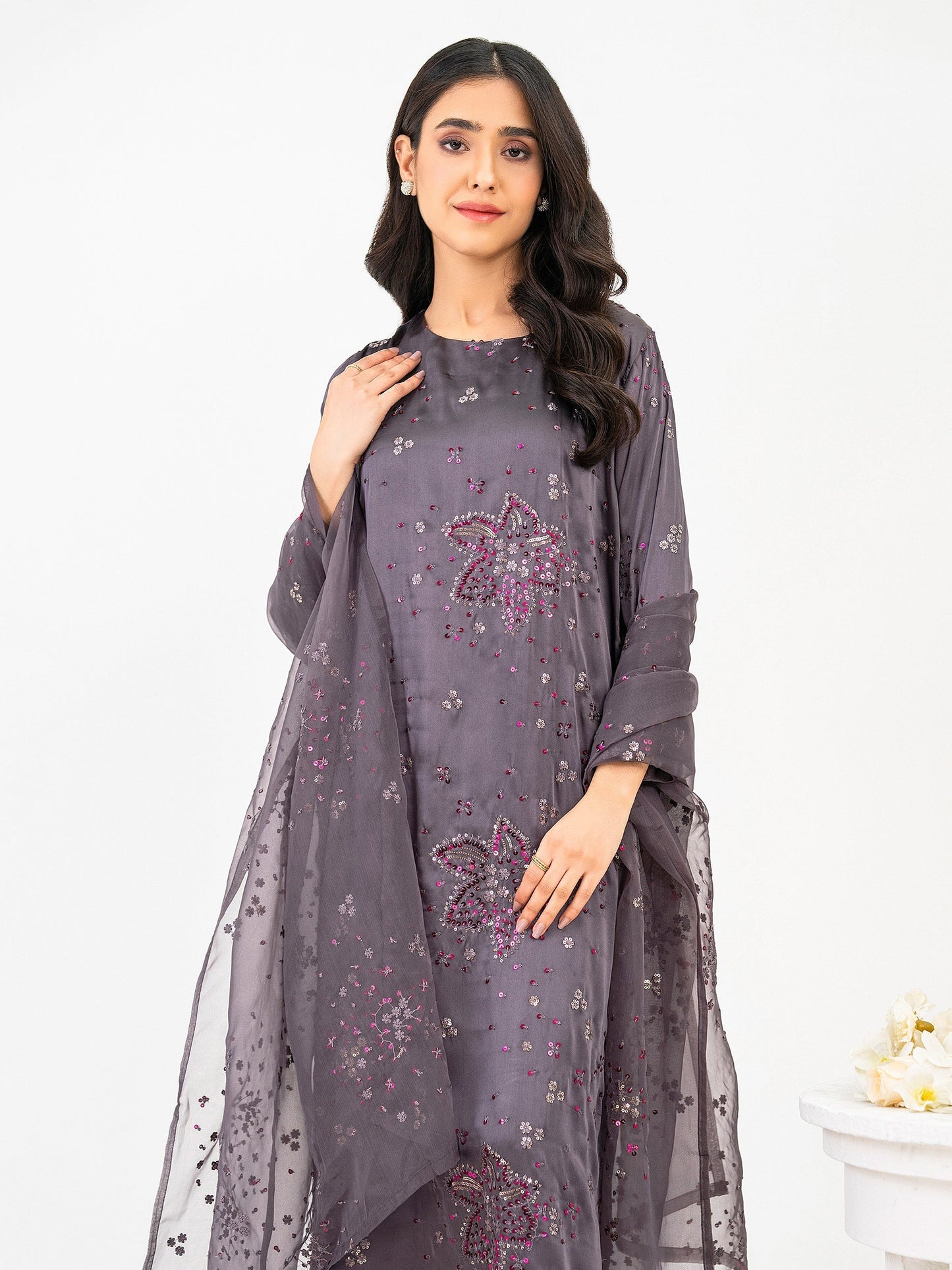 Silk Suit-Embroidered (Pret)