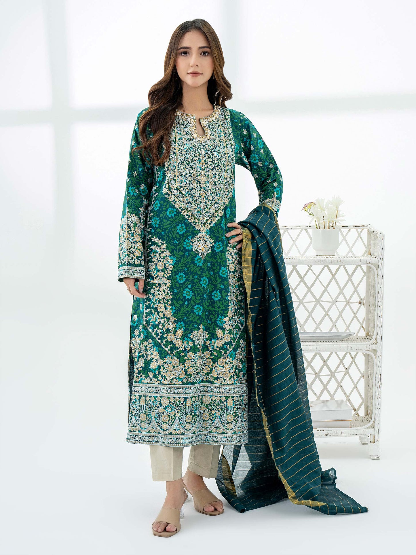 2 Piece Lawn Suit-Embellished (Pret)