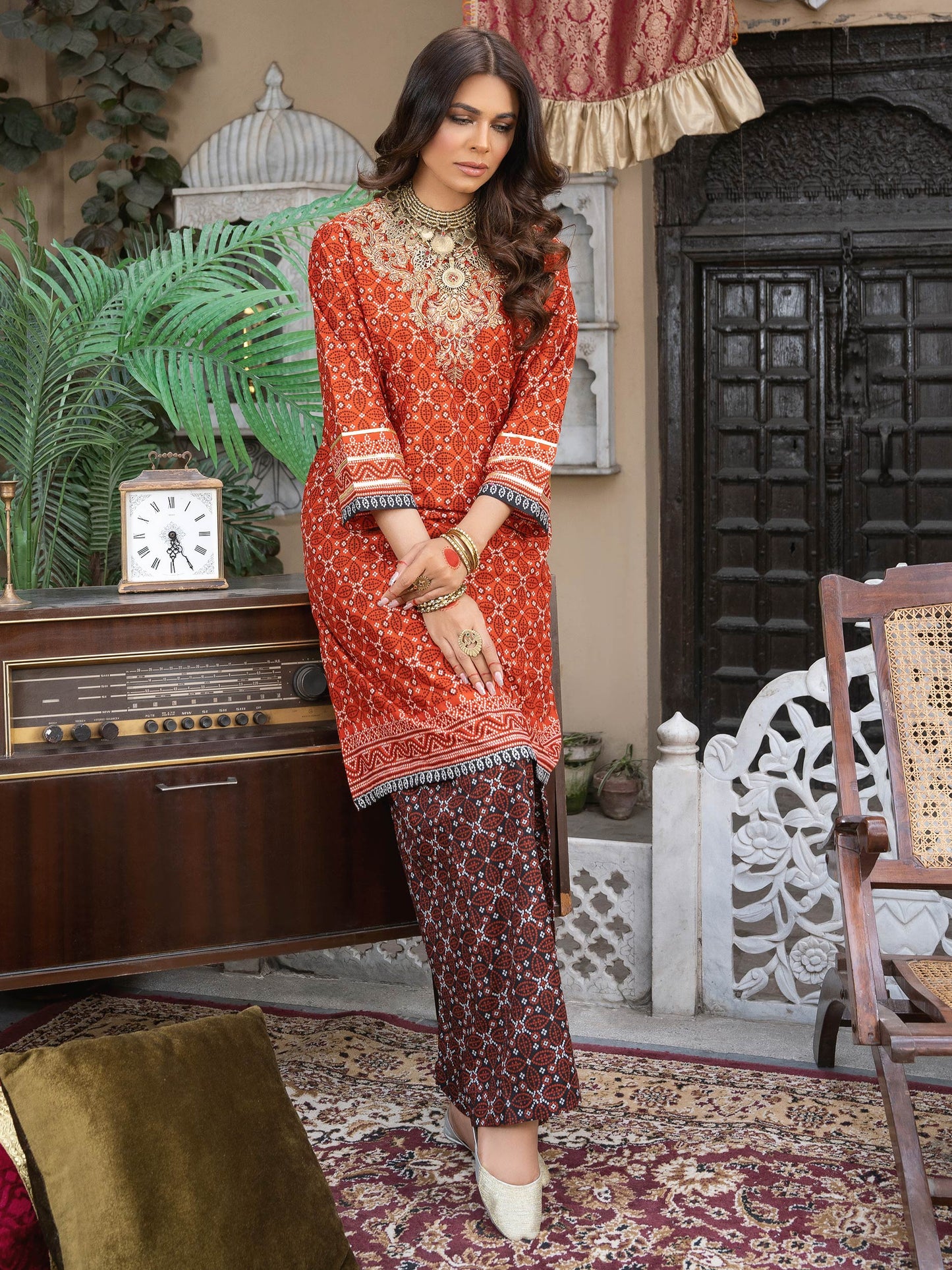 2 Piece Lawn Suit-Embroidered (Pret)