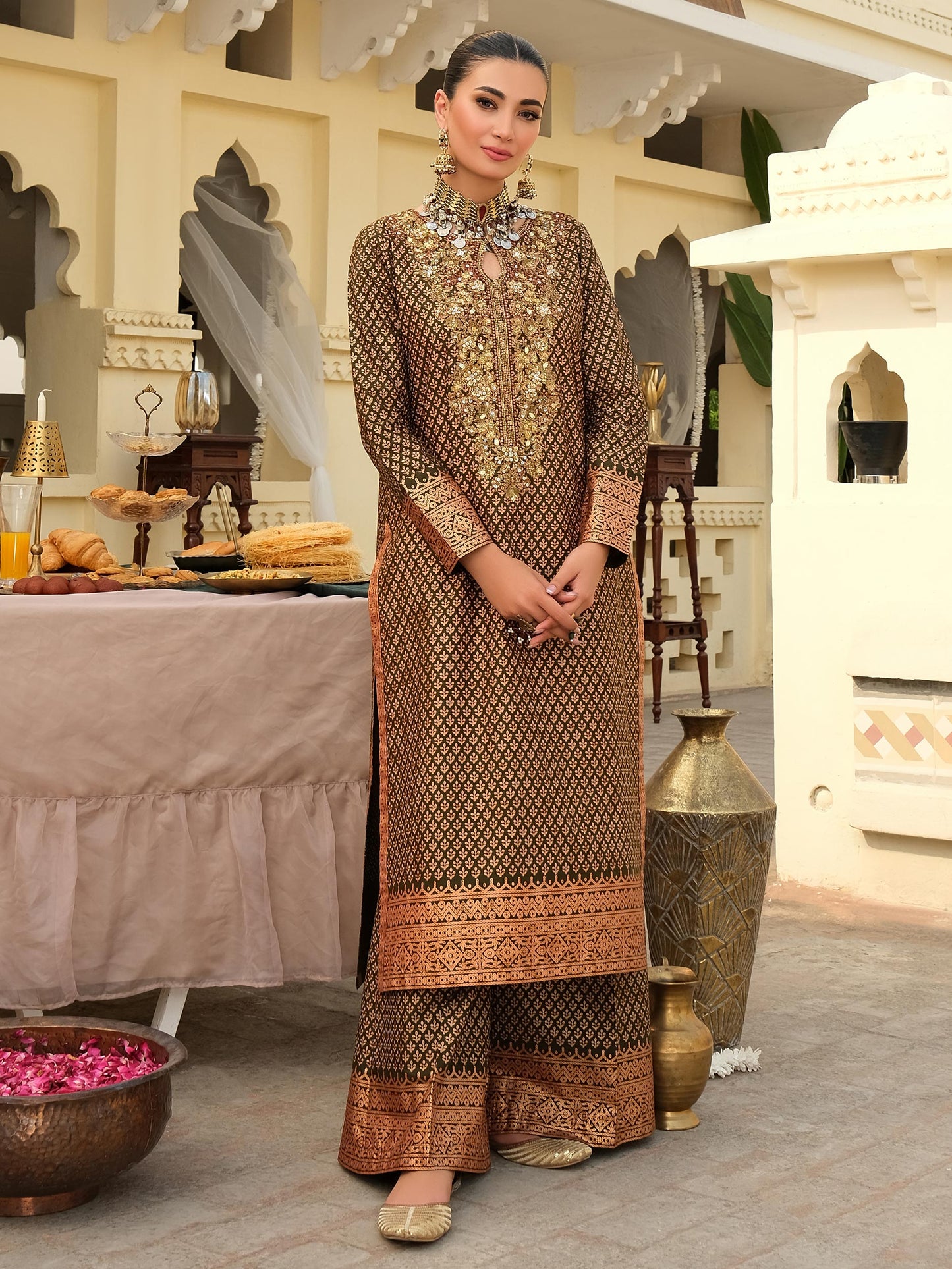 2 Piece Lawn Suit-Embroidered (Pret)