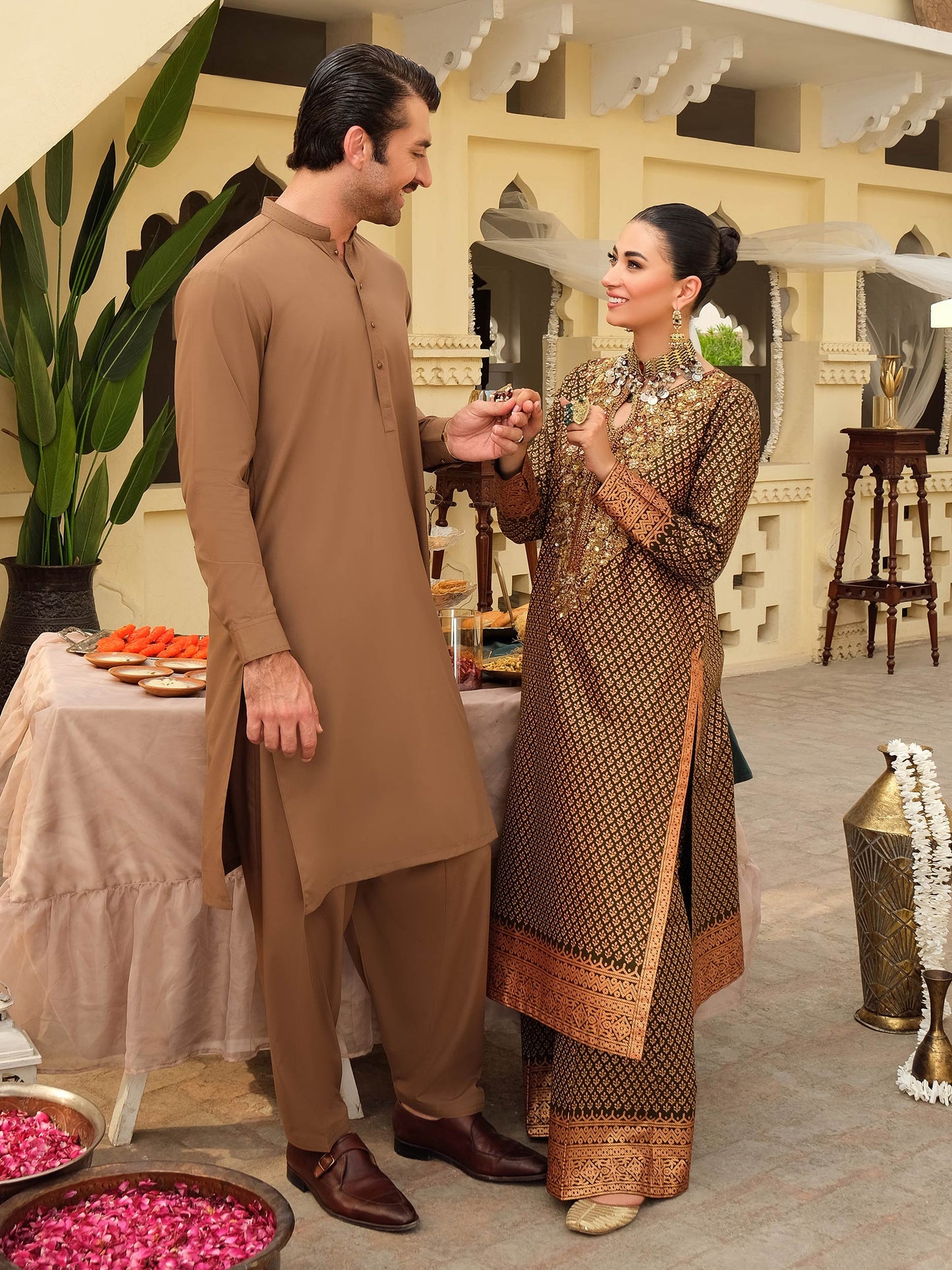 2 Piece Lawn Suit-Embroidered (Pret)