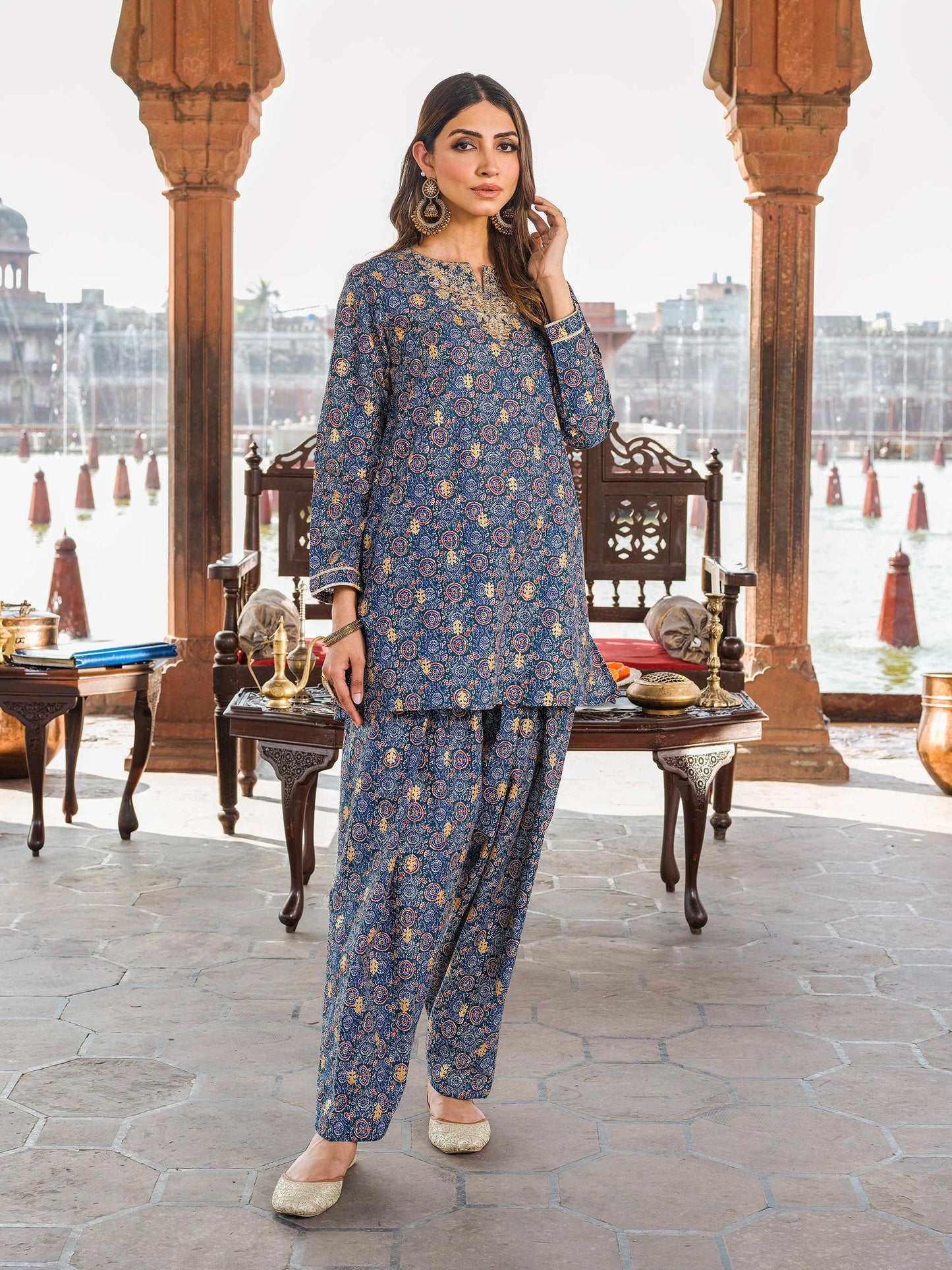 2 Piece Lawn Suit-Embroidered (Pret)