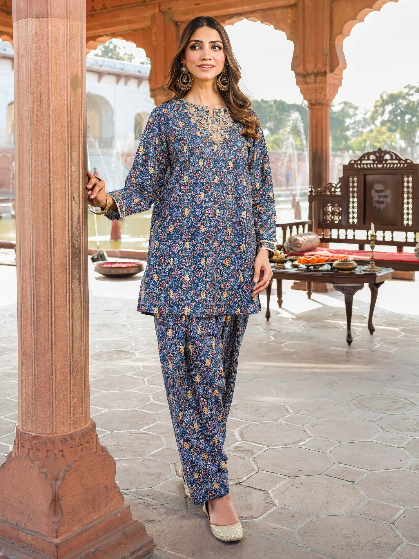 2 Piece Lawn Suit-Embroidered (Pret)