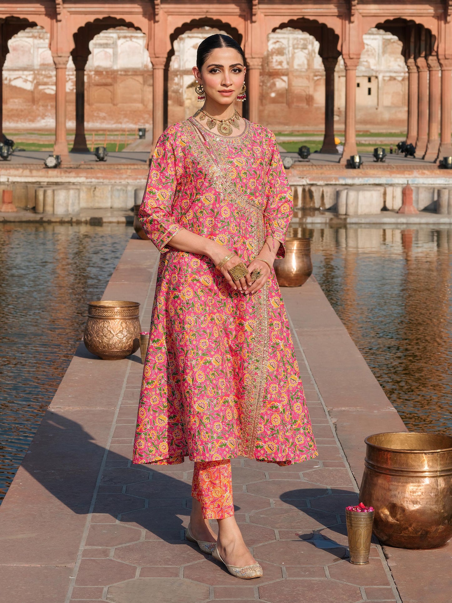 2 Piece Lawn Suit-Embroidered (Pret)