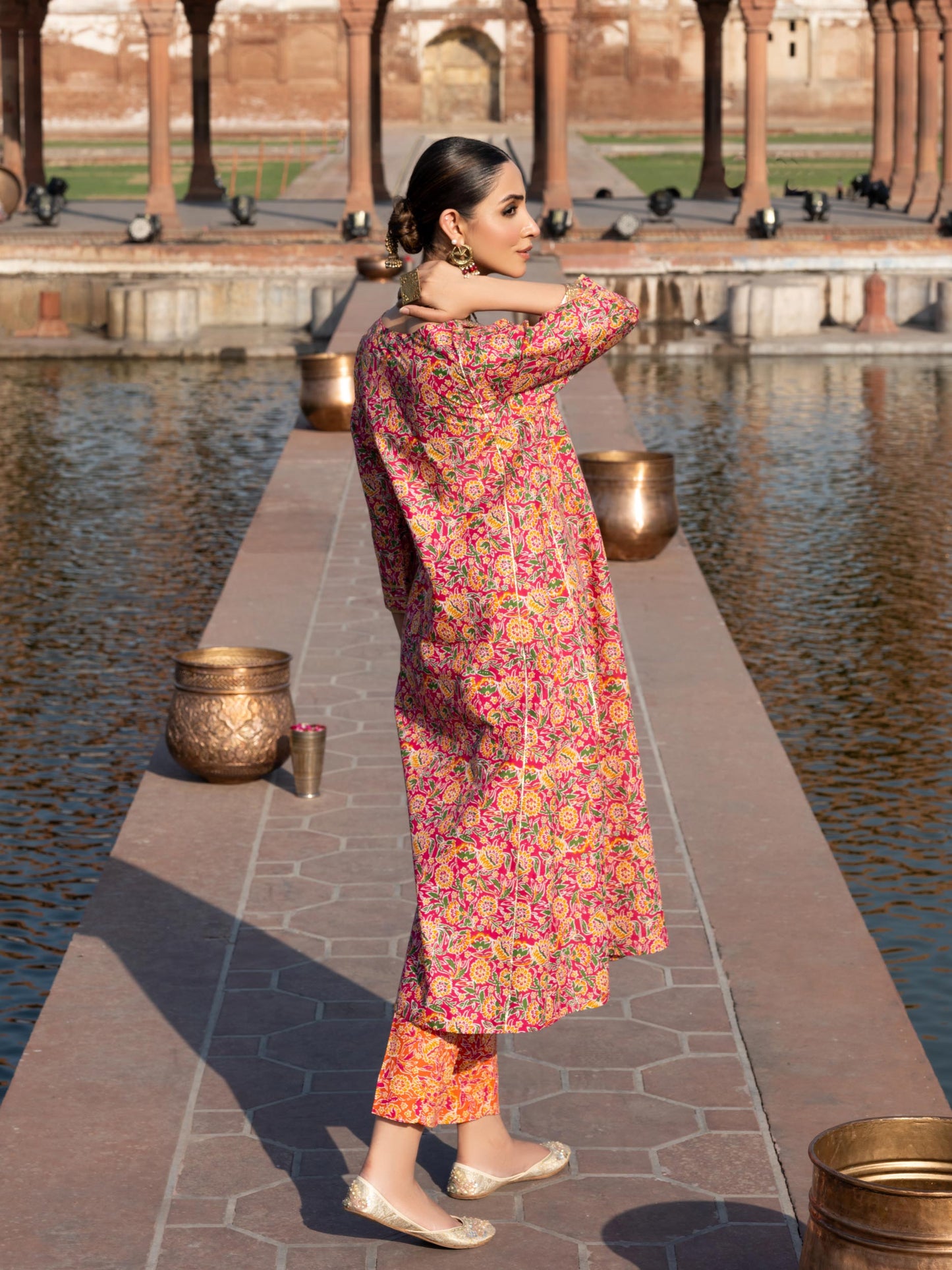 2 Piece Lawn Suit-Embroidered (Pret)