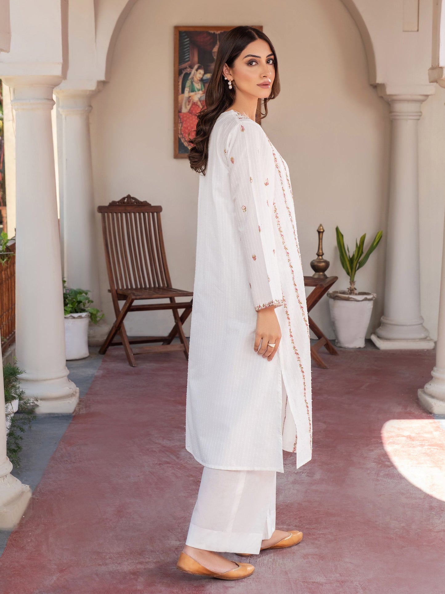 Lawn Shirt-Embroidered (Pret)