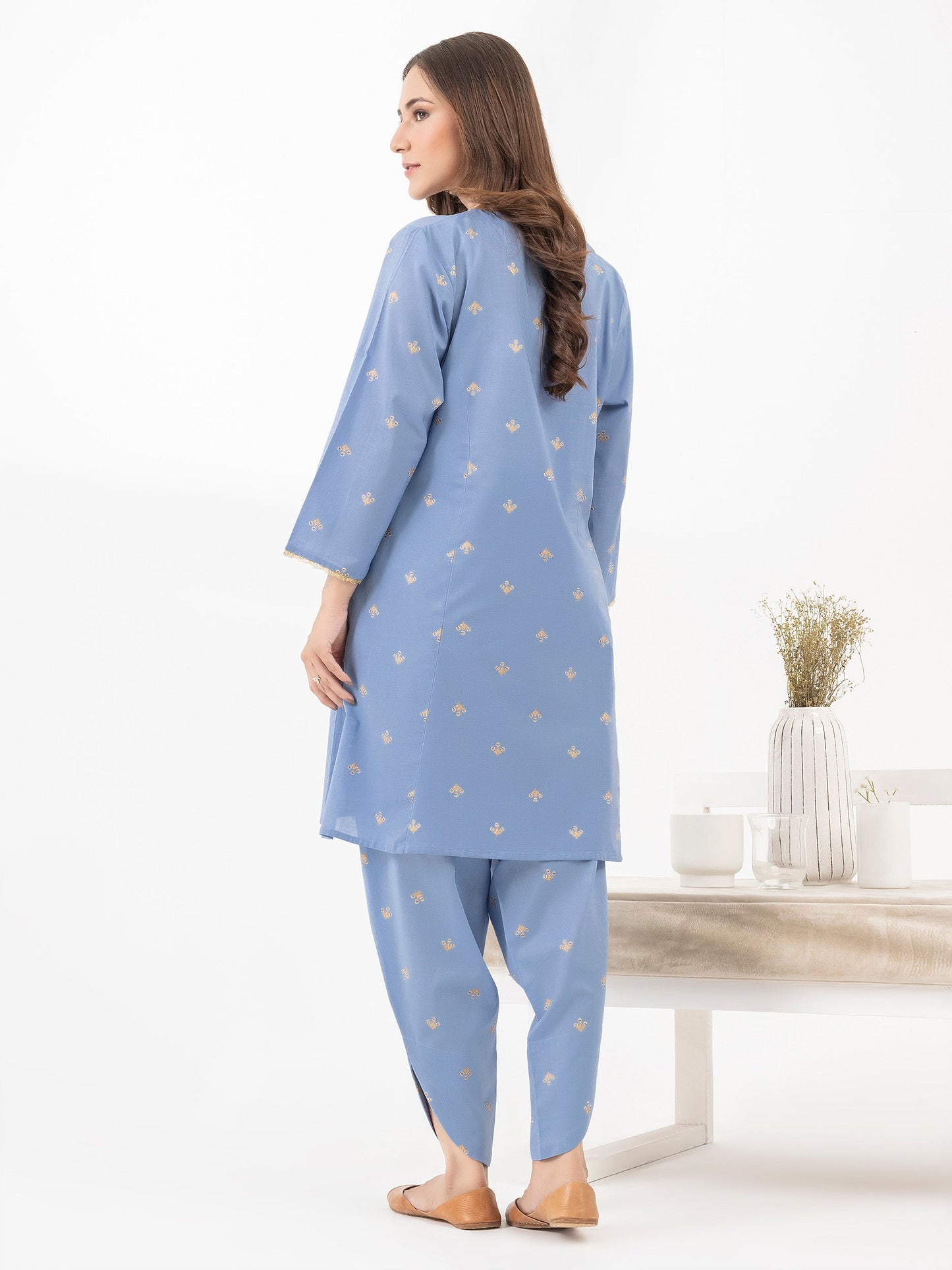 2 Piece Lawn Suit-Embroidered (Pret)