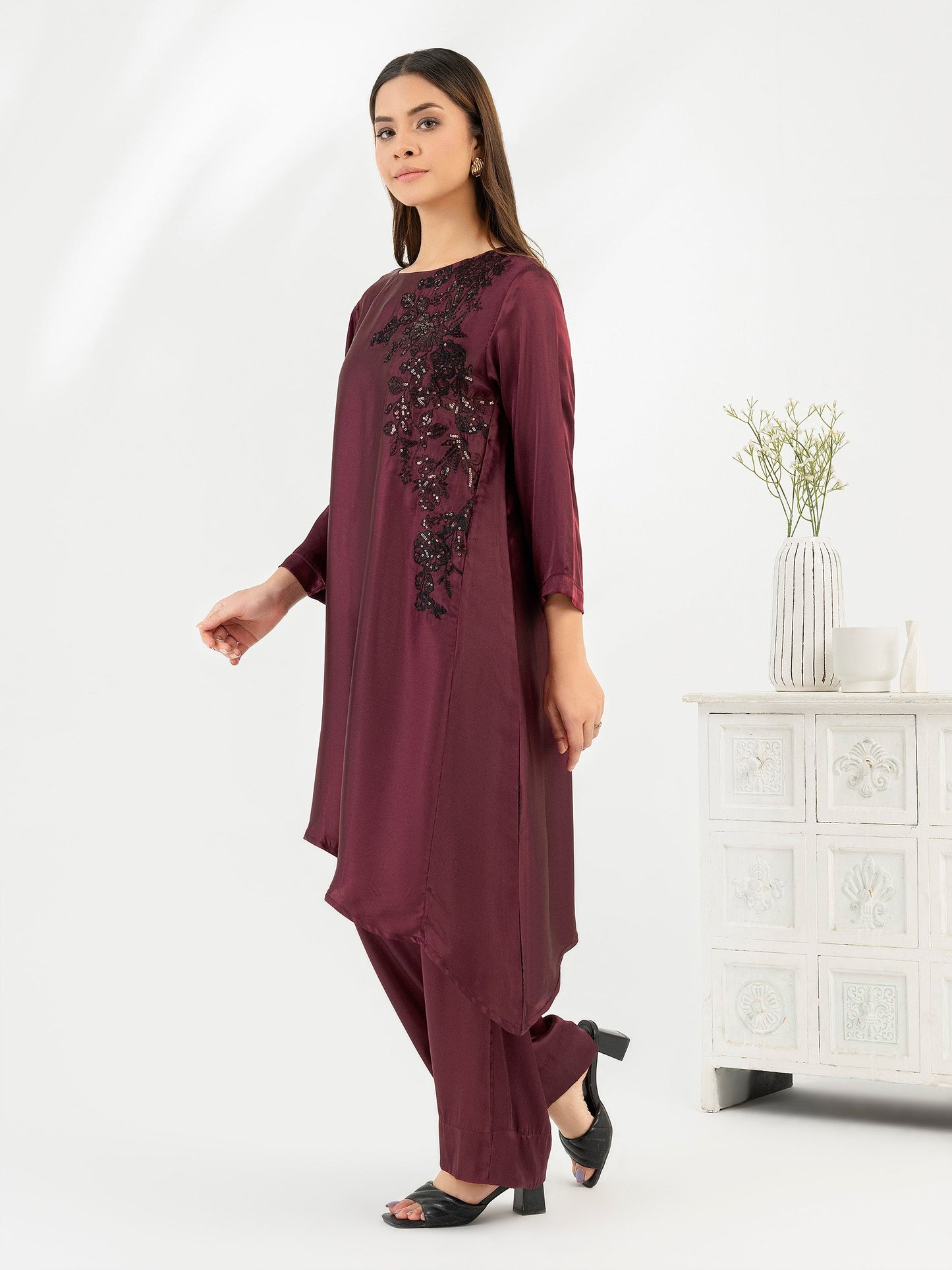 2 Piece Silk Suit-Embroidered (Pret)