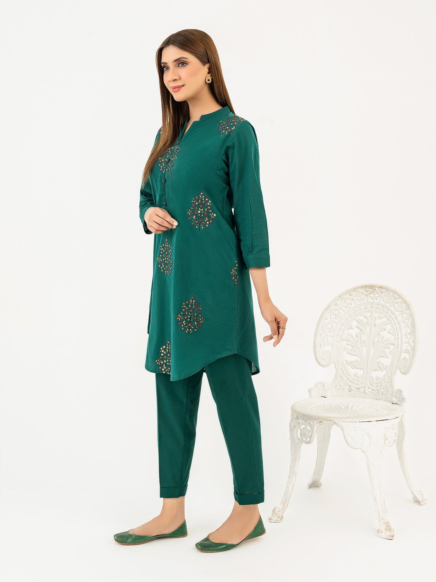 2 Piece Lawn Suit-Embroidered (Pret)