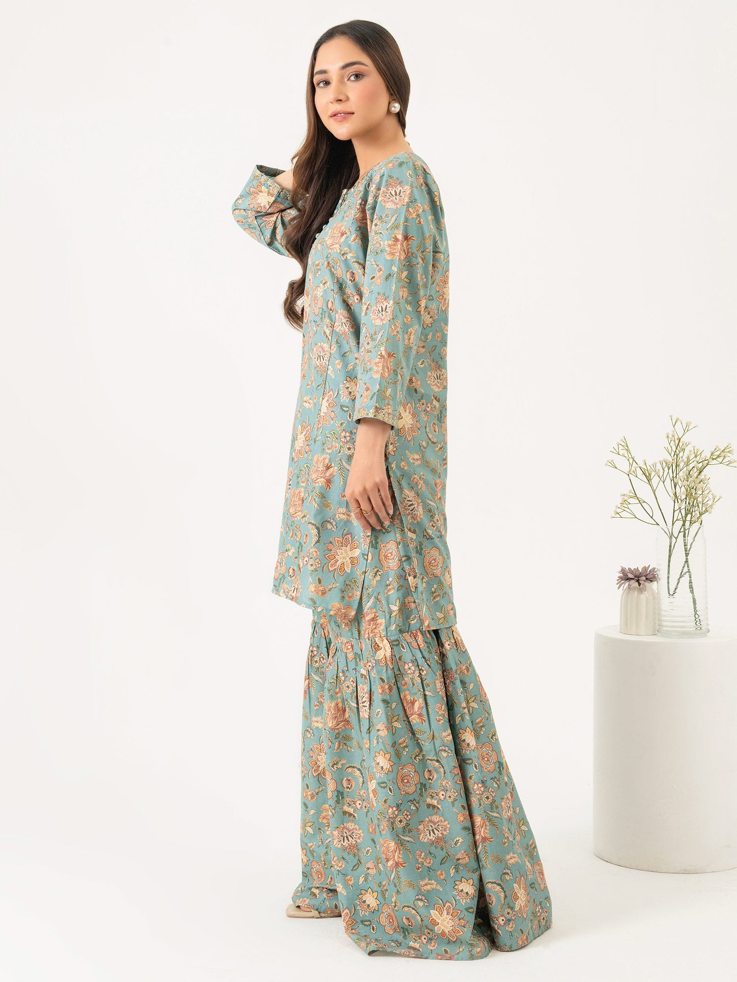 2 Piece Lawn Suit-Embroidered(Pret)