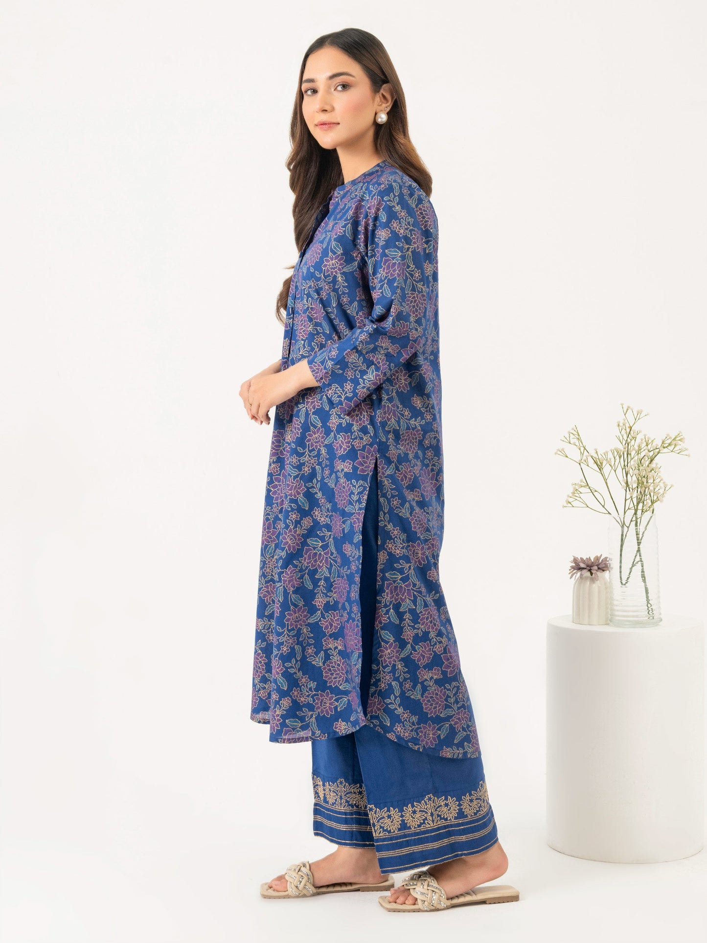 2 Piece Lawn Suit-Embroidered(Pret)