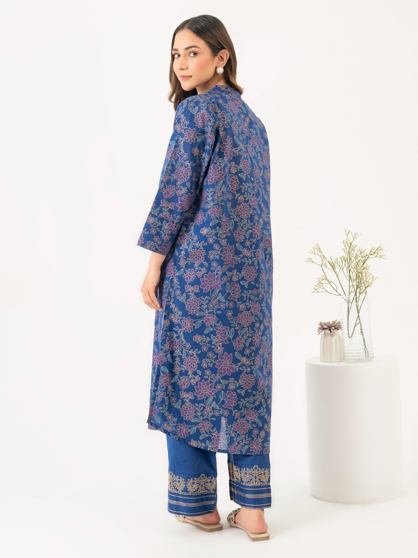 2 Piece Lawn Suit-Embroidered(Pret)