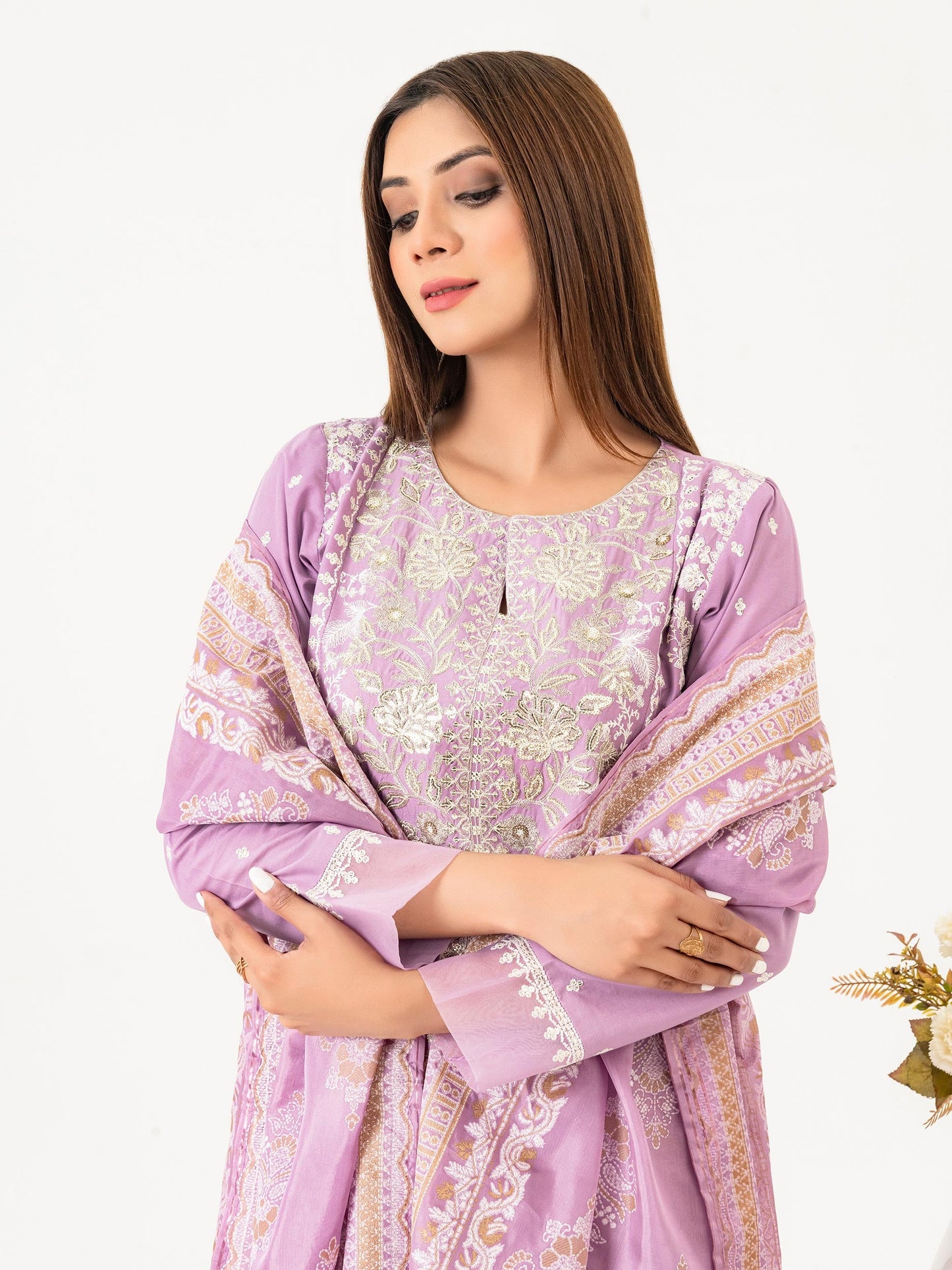 3 Piece Lawn Suit-Embroidered (Pret)