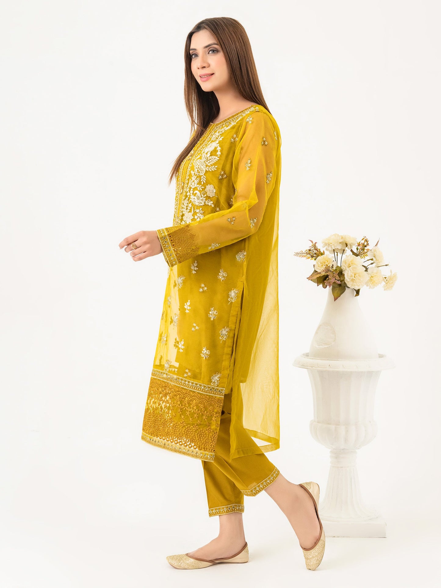 2 Piece Organza Suit-Embroidered (Pret)