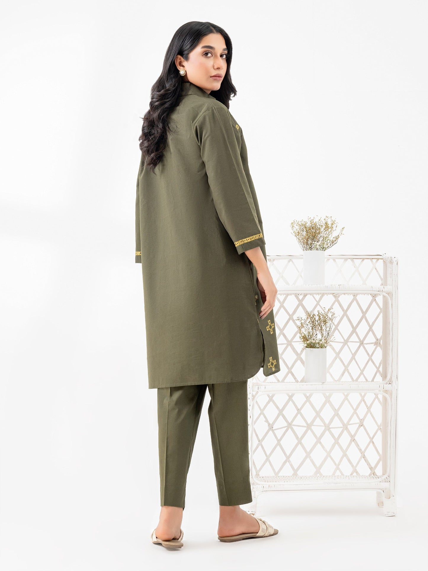 2 Piece Lawn Suit-Embroidered (Pret)