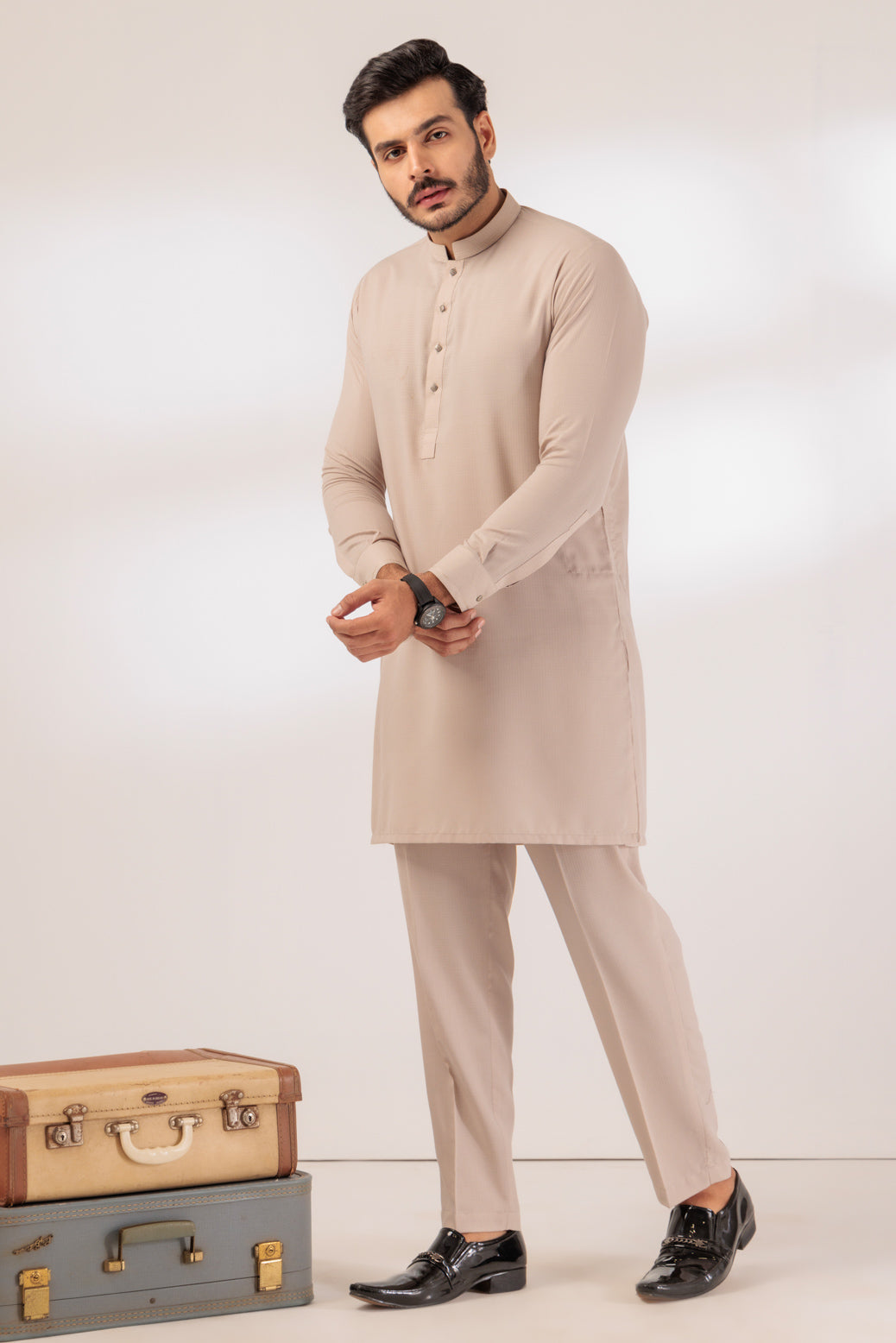 FEATHER-BLENDED-KURTA TROUSER - (KSR24-027)